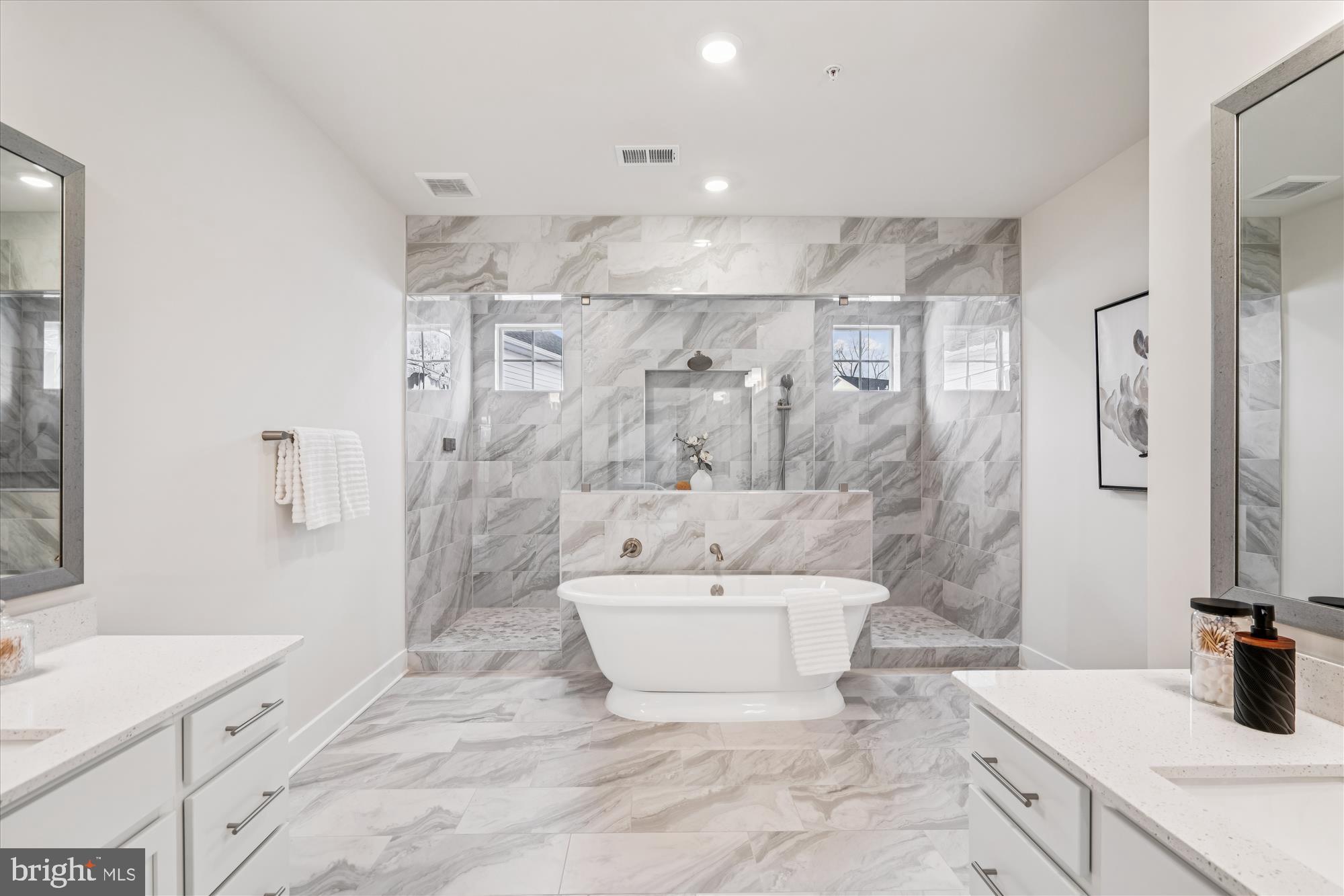 Real estate listing preview #22