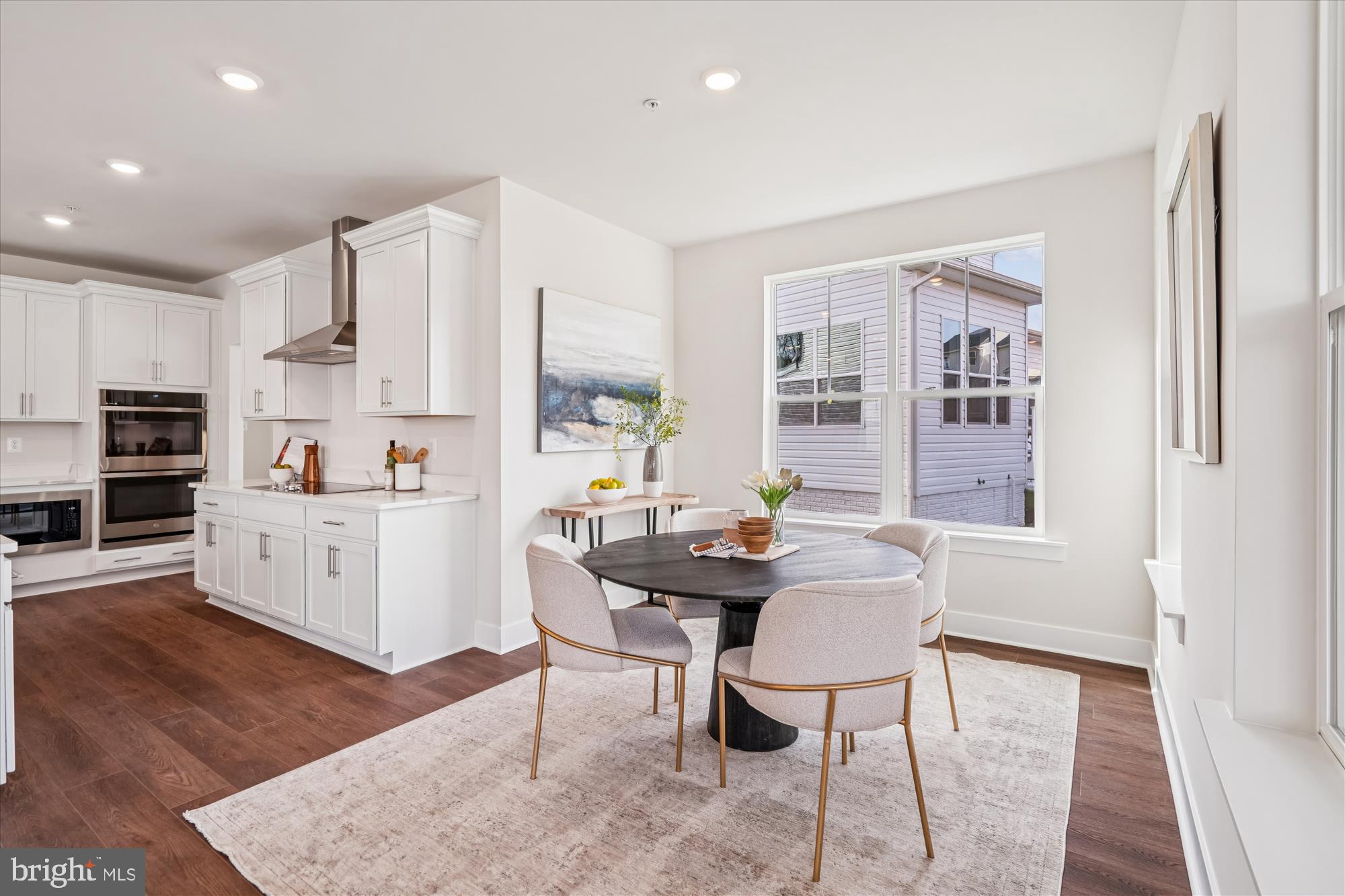 Real estate listing preview #6