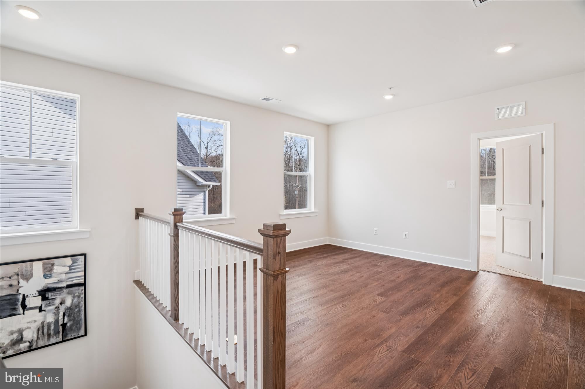 Real estate listing preview #19