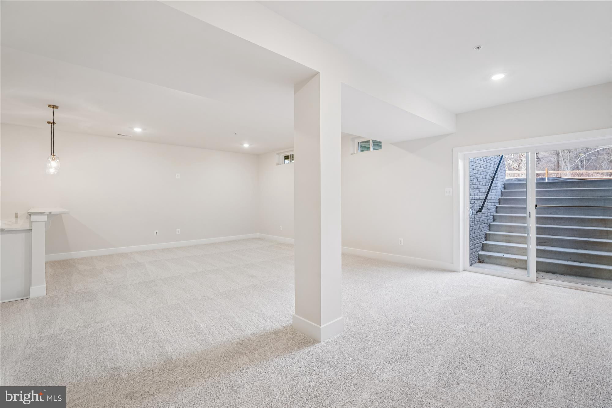 Real estate listing preview #38