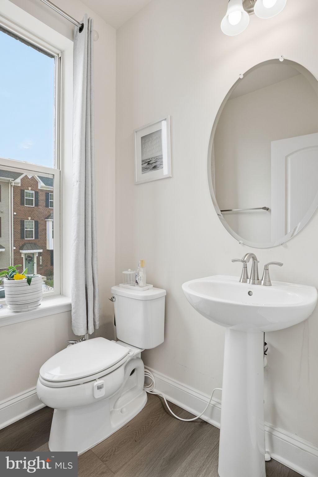 Real estate listing preview #14