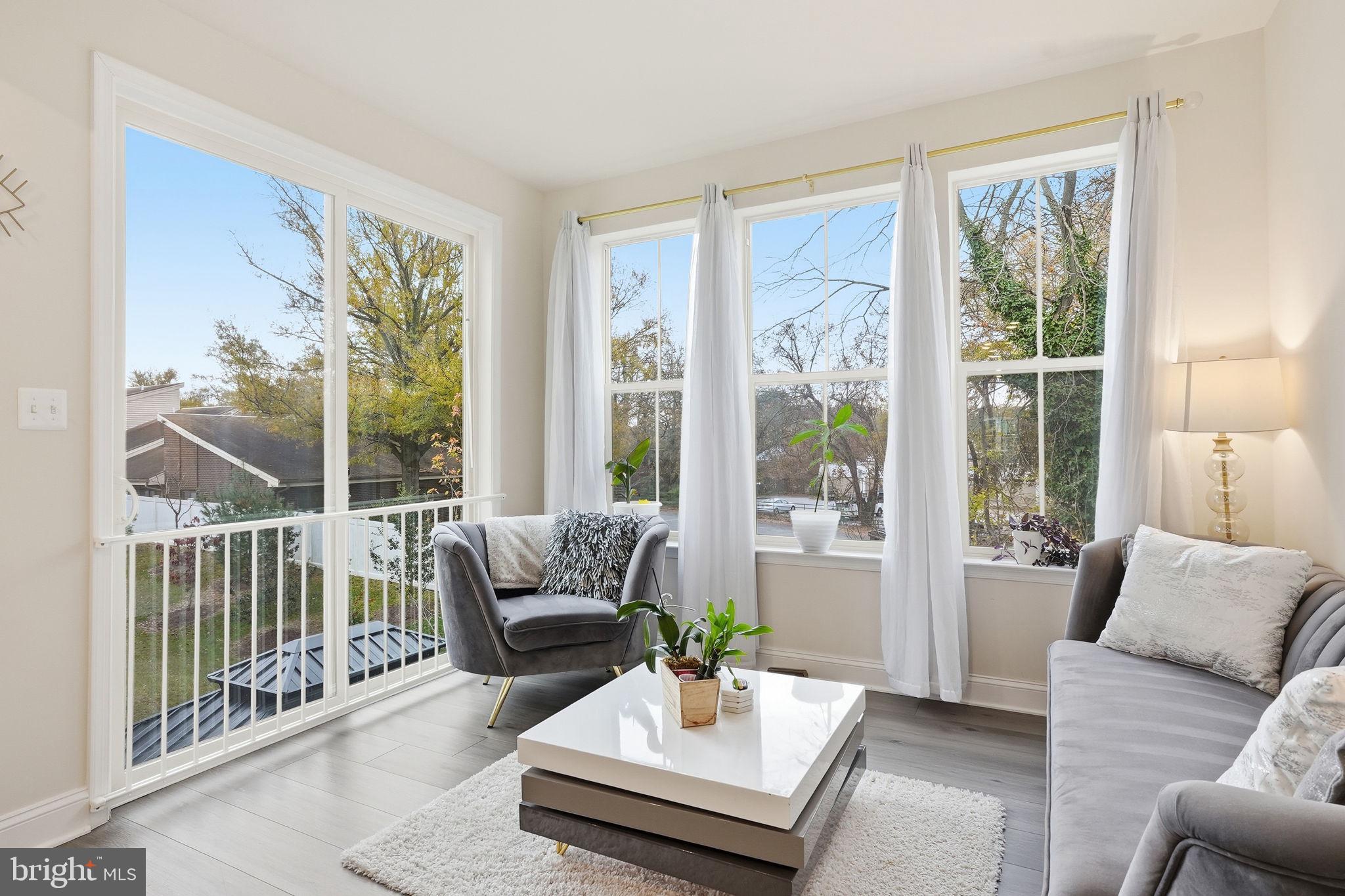 Real estate listing preview #11