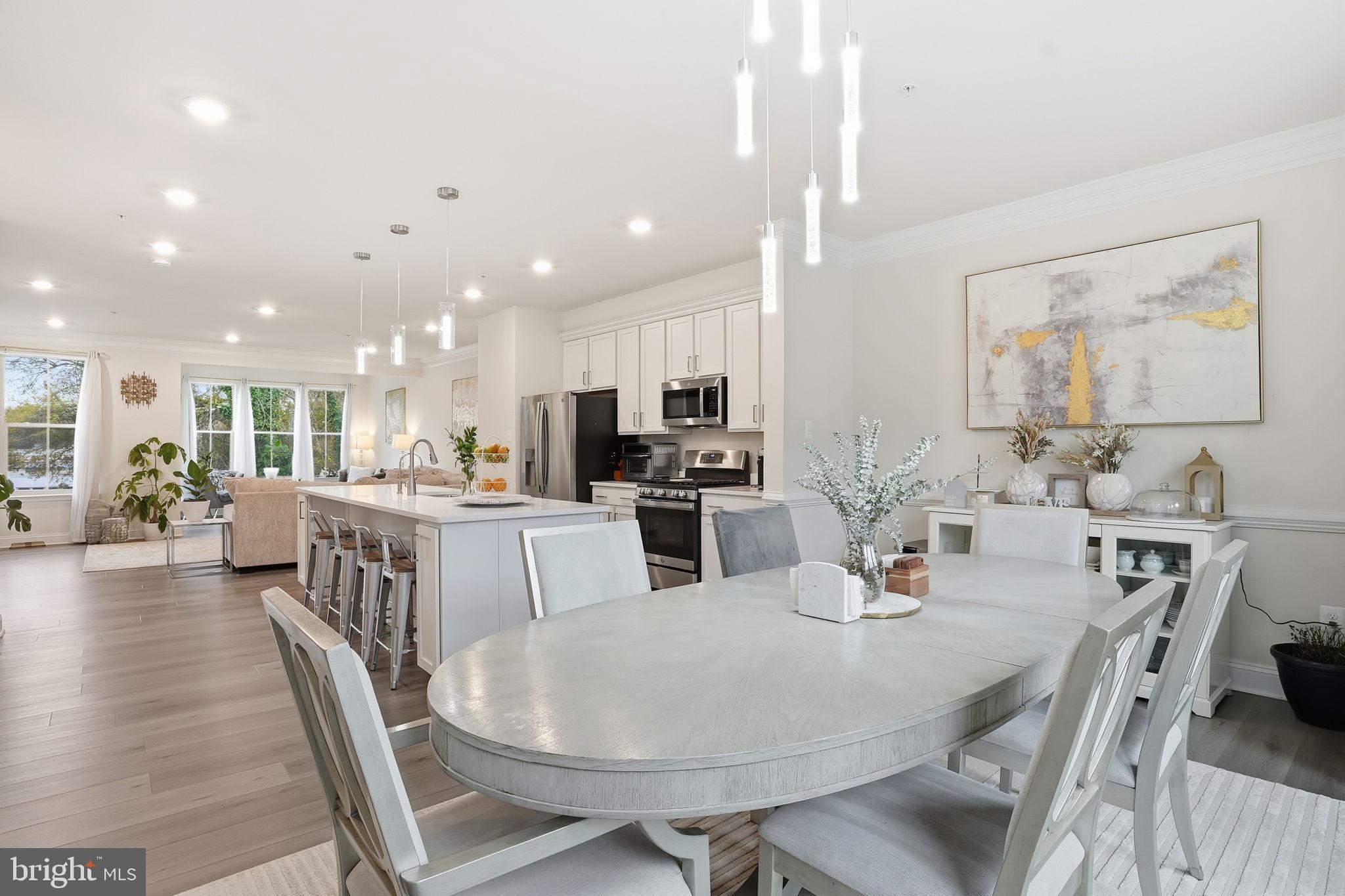 Real estate listing preview #16