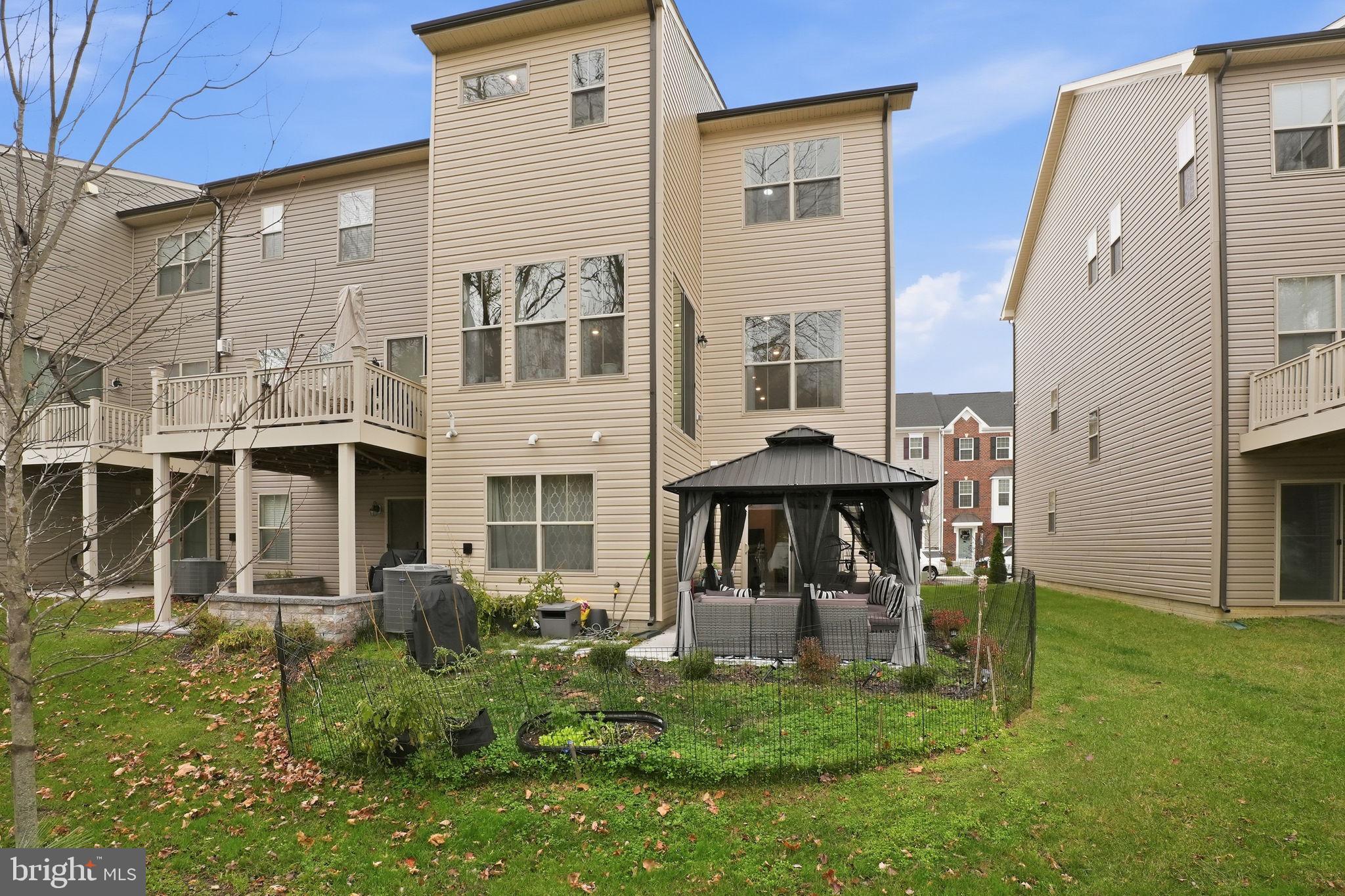 Real estate listing preview #38