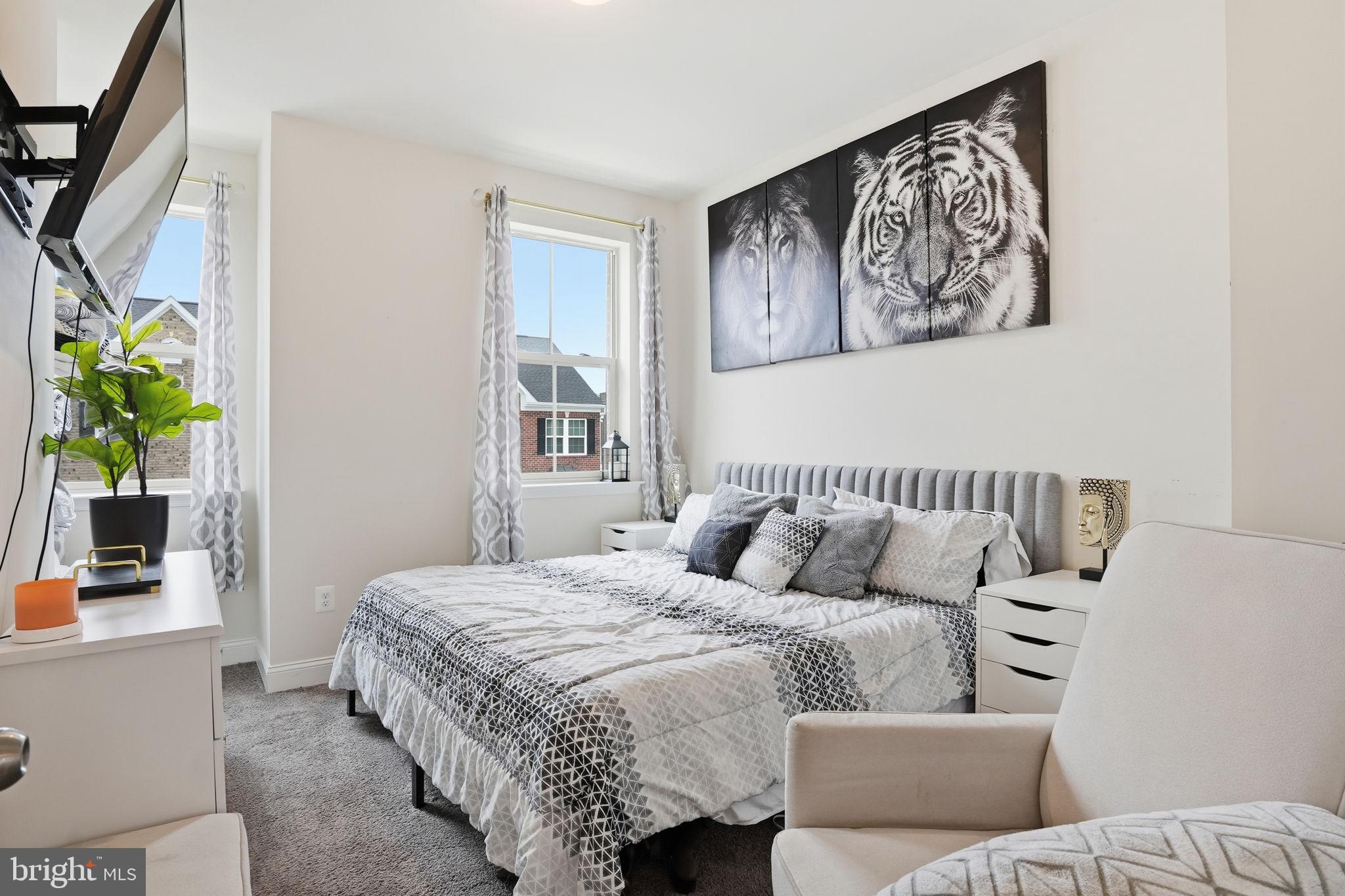 Real estate listing preview #23