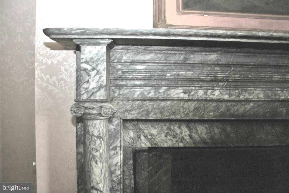 Real estate listing preview #16