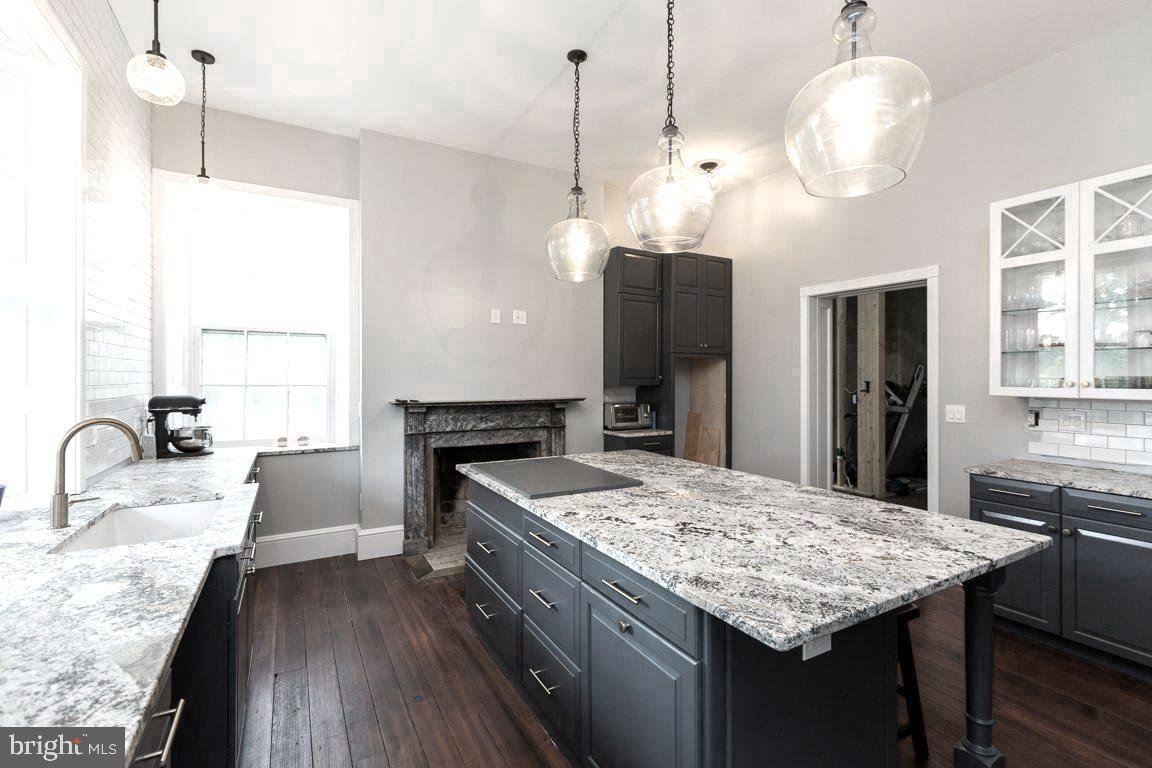 Real estate listing preview #22