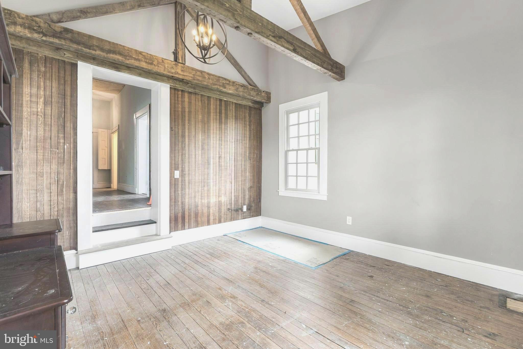 Real estate listing preview #35