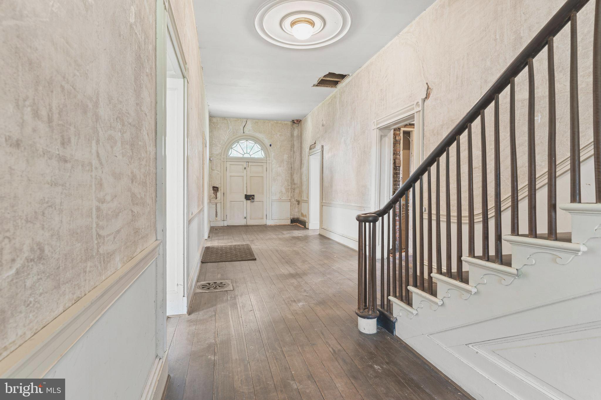 Real estate listing preview #13