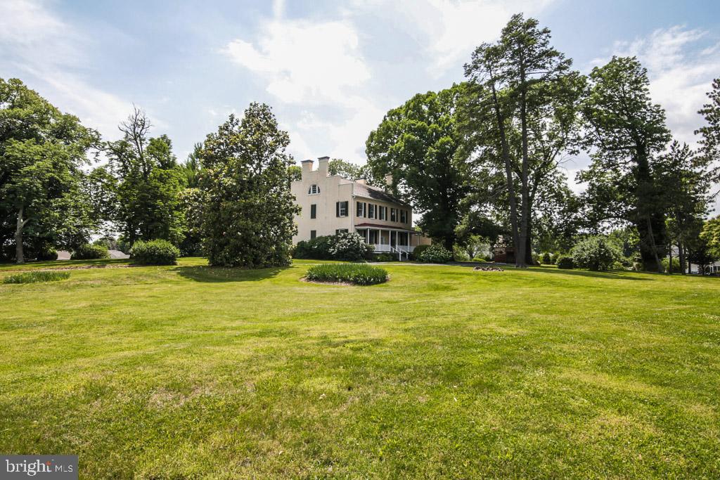 Real estate listing preview #7