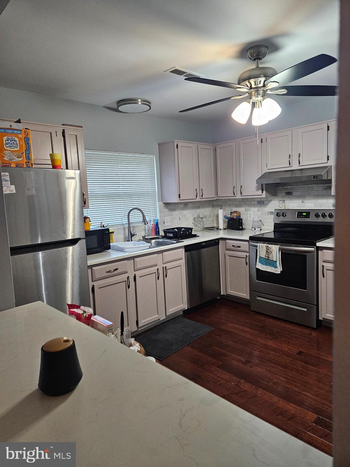 Real estate listing preview #4