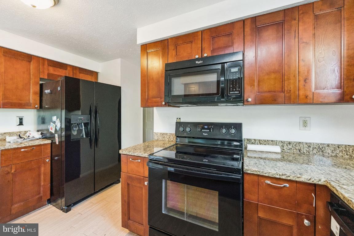 Real estate listing preview #10