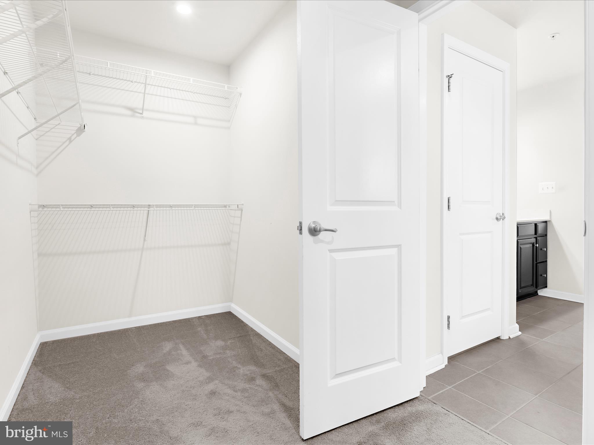 Real estate listing preview #24