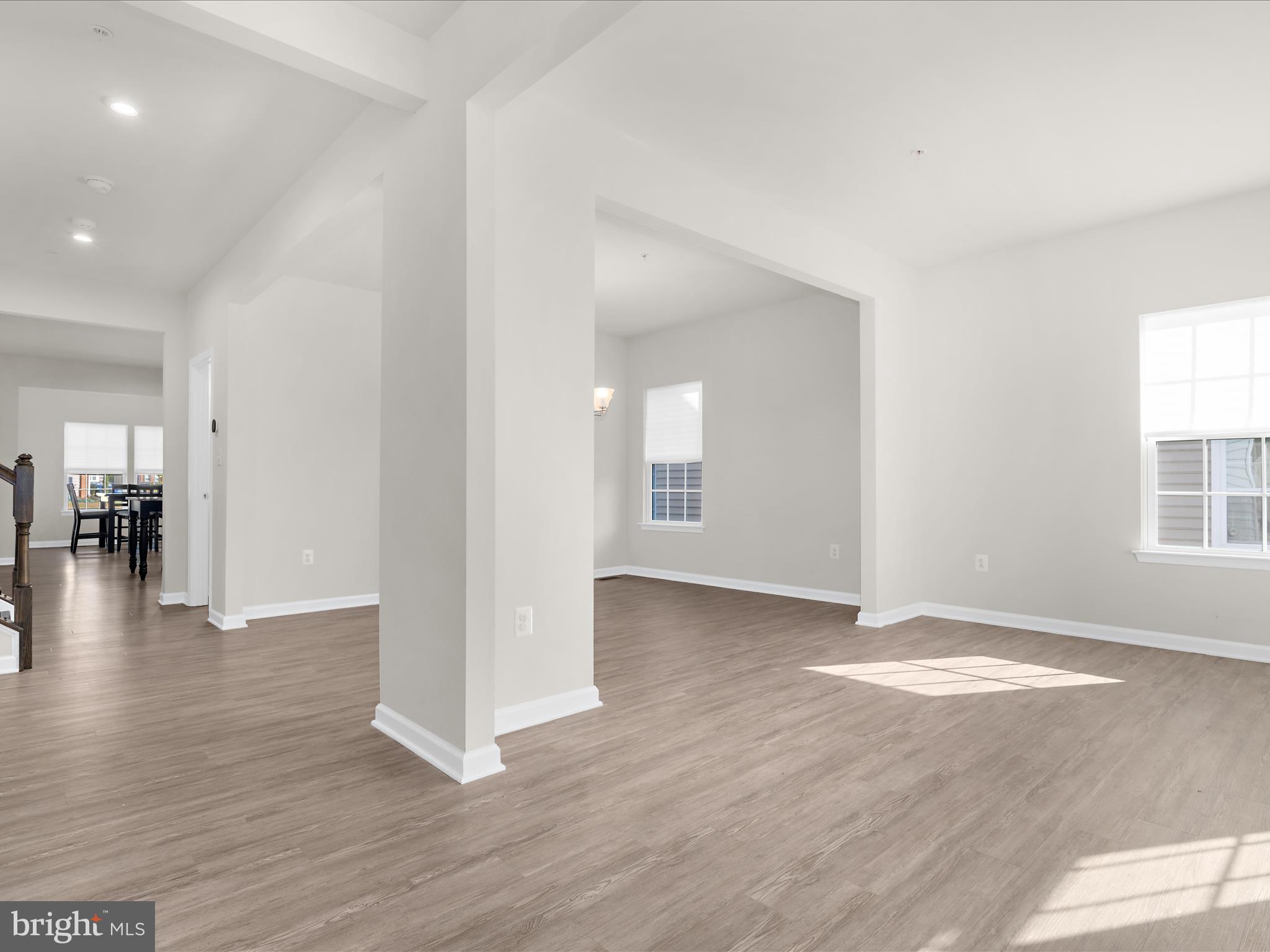 Real estate listing preview #4