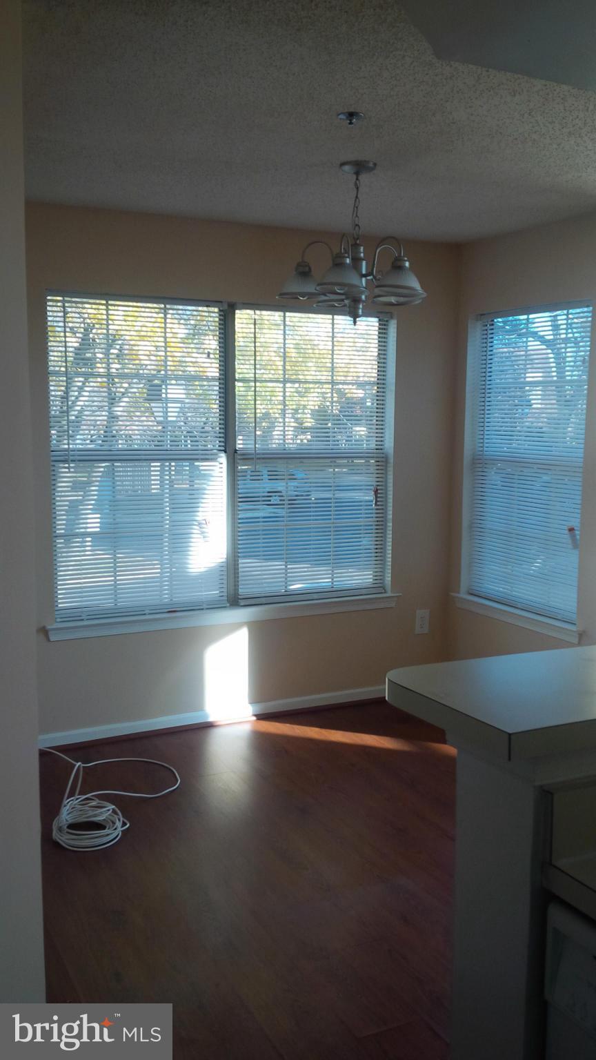 Real estate listing preview #11