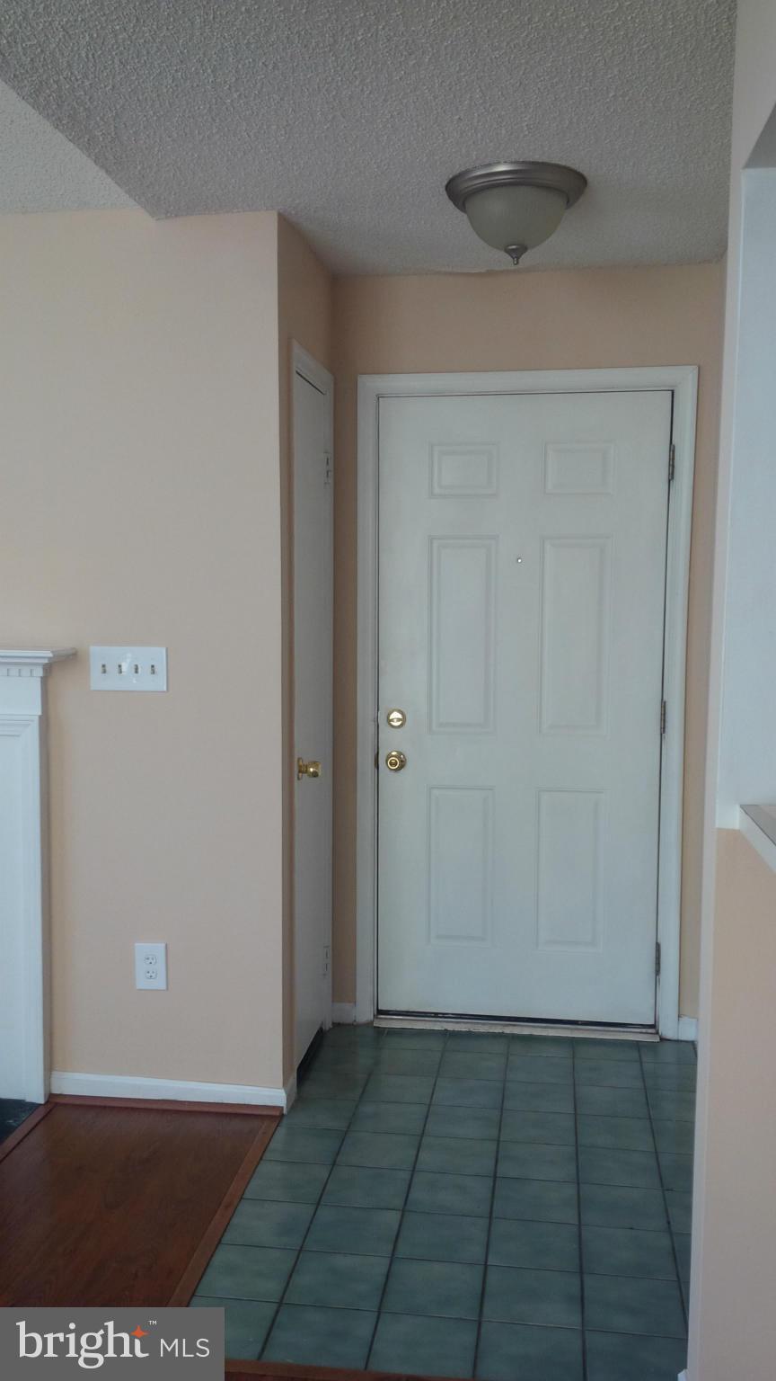 Real estate listing preview #2