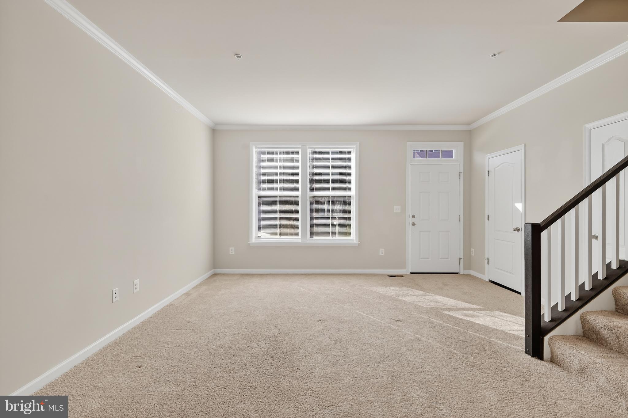 Real estate listing preview #4