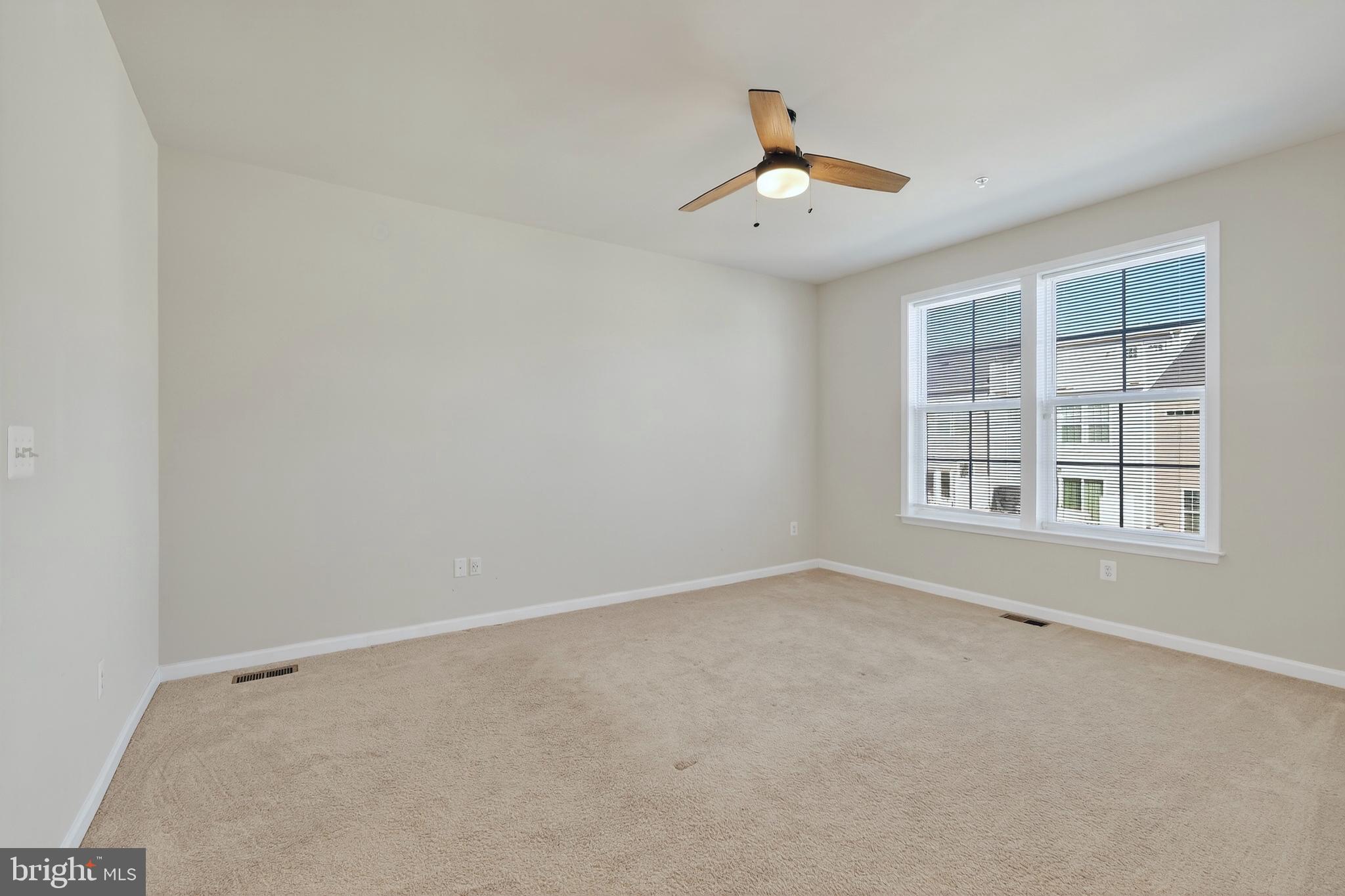 Real estate listing preview #19