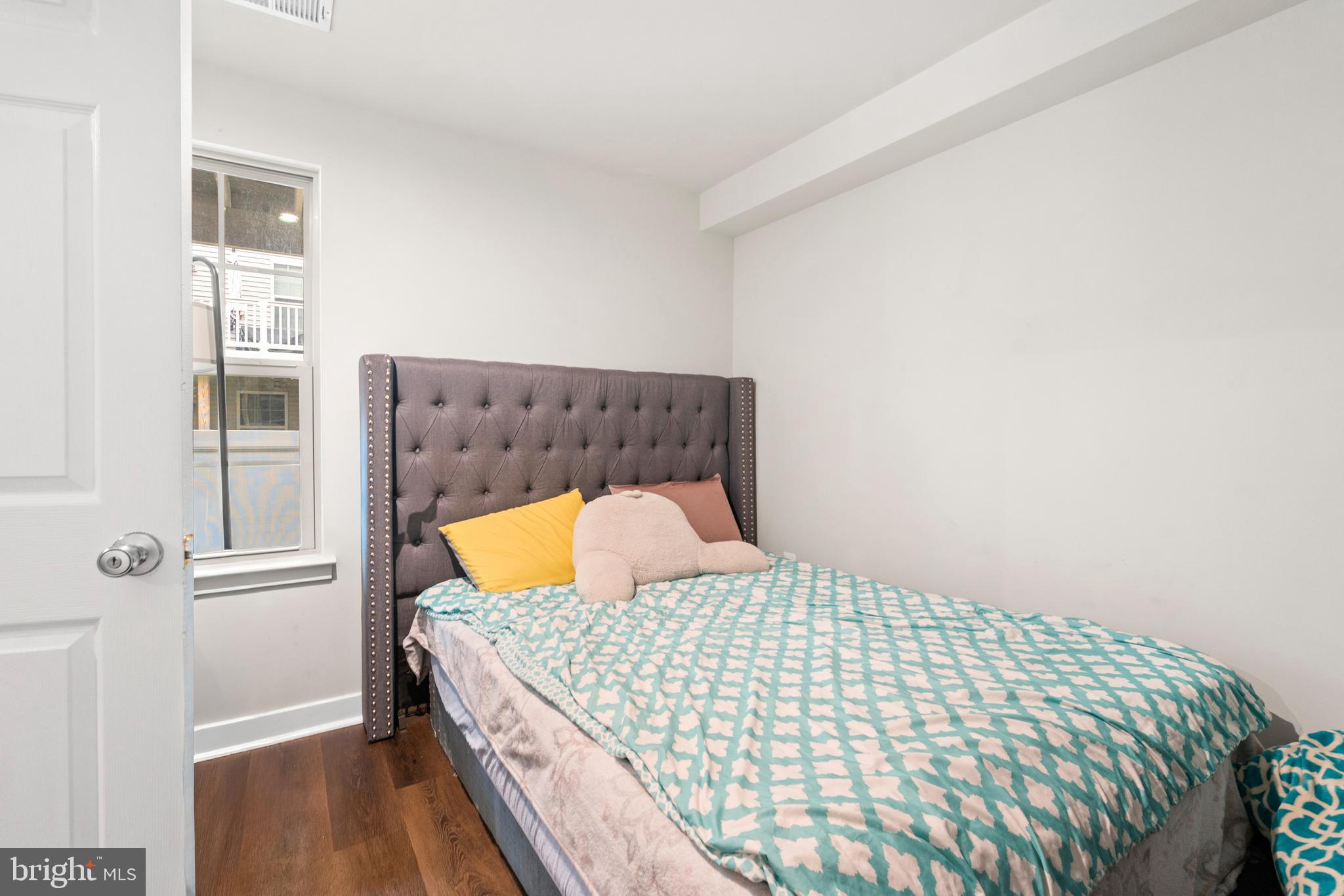 Real estate listing preview #30