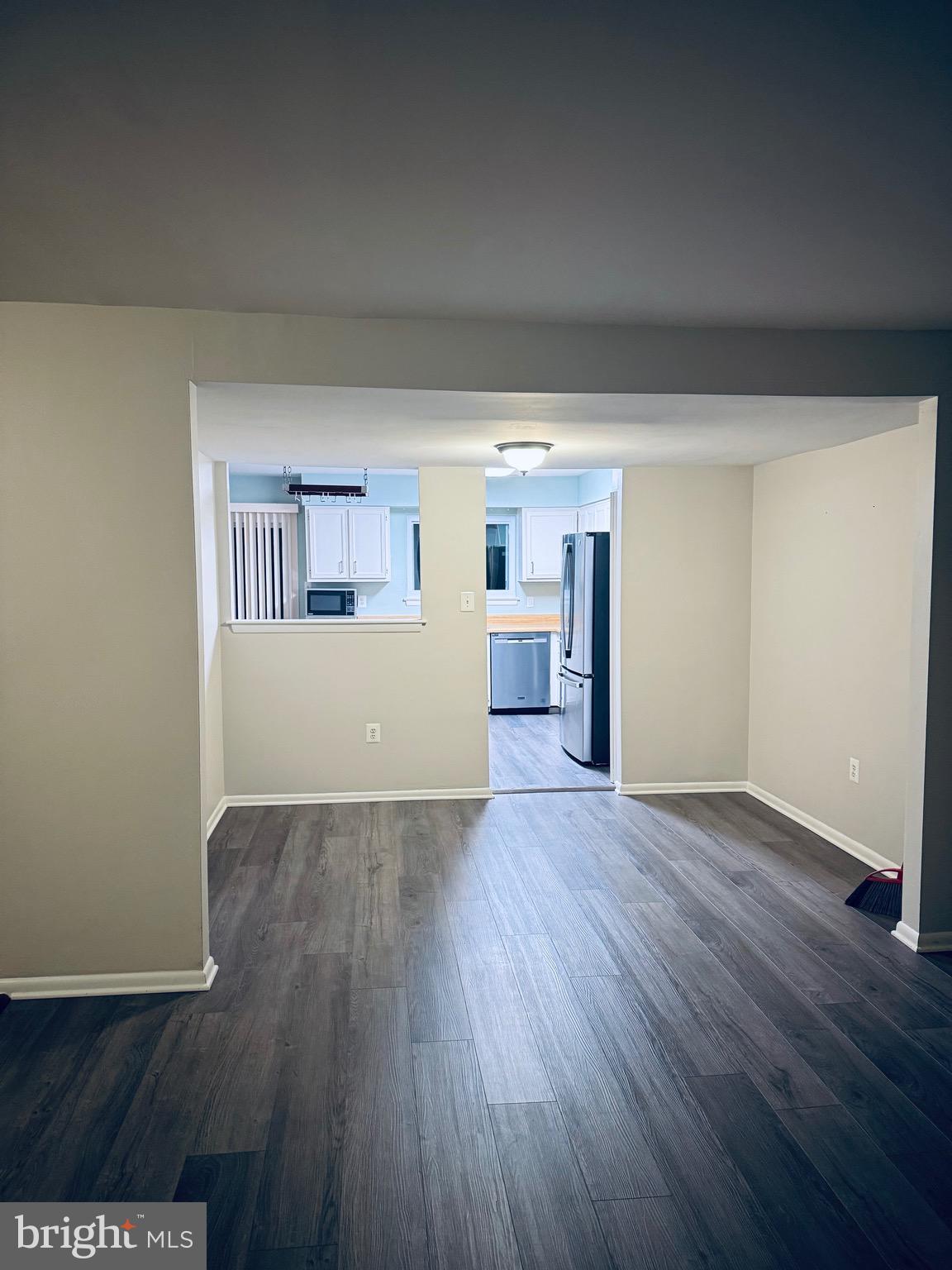 Real estate listing preview #7