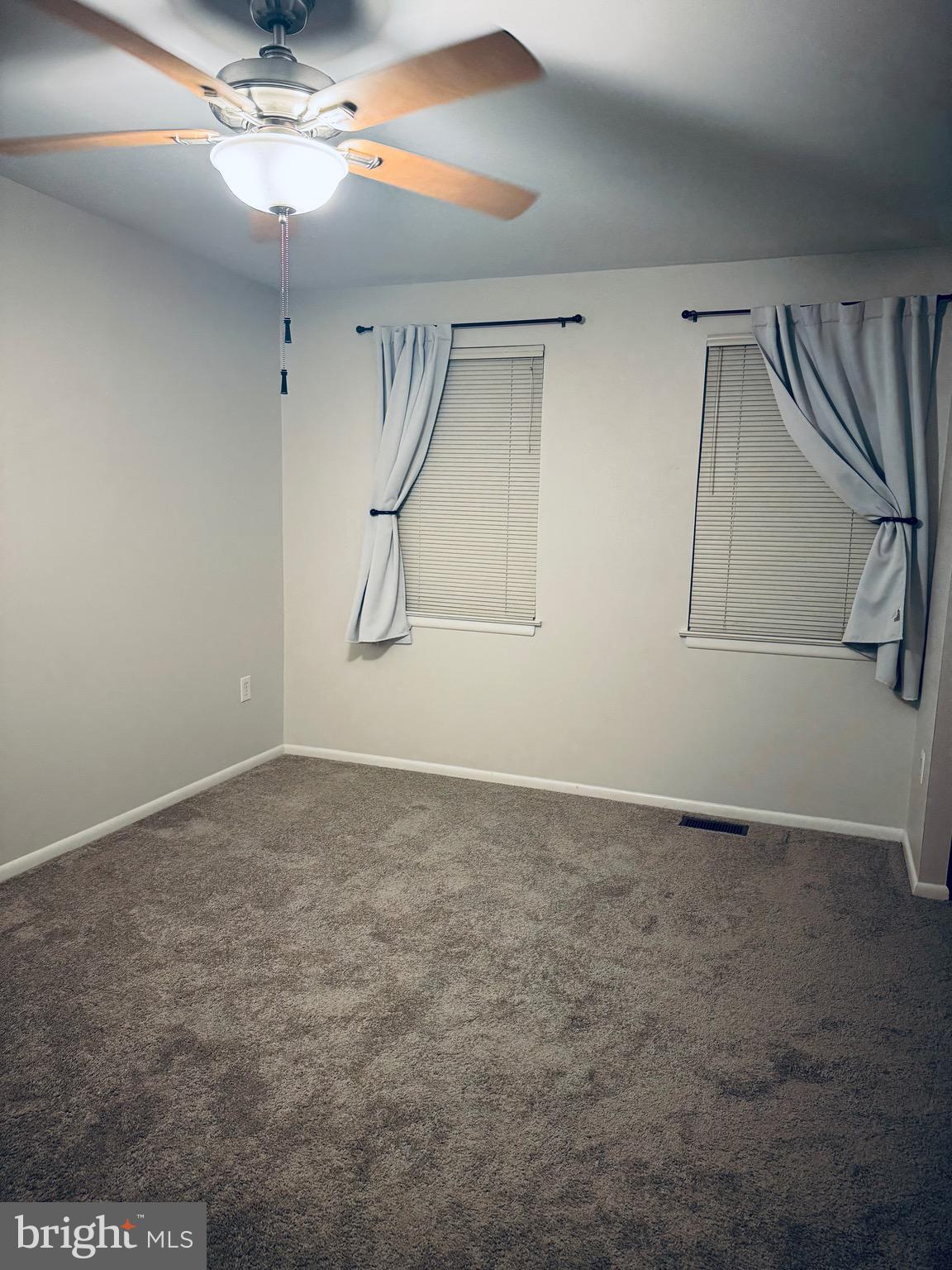 Real estate listing preview #13