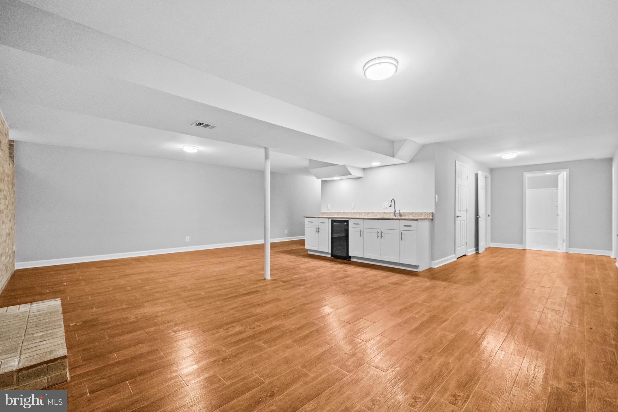 Real estate listing preview #35