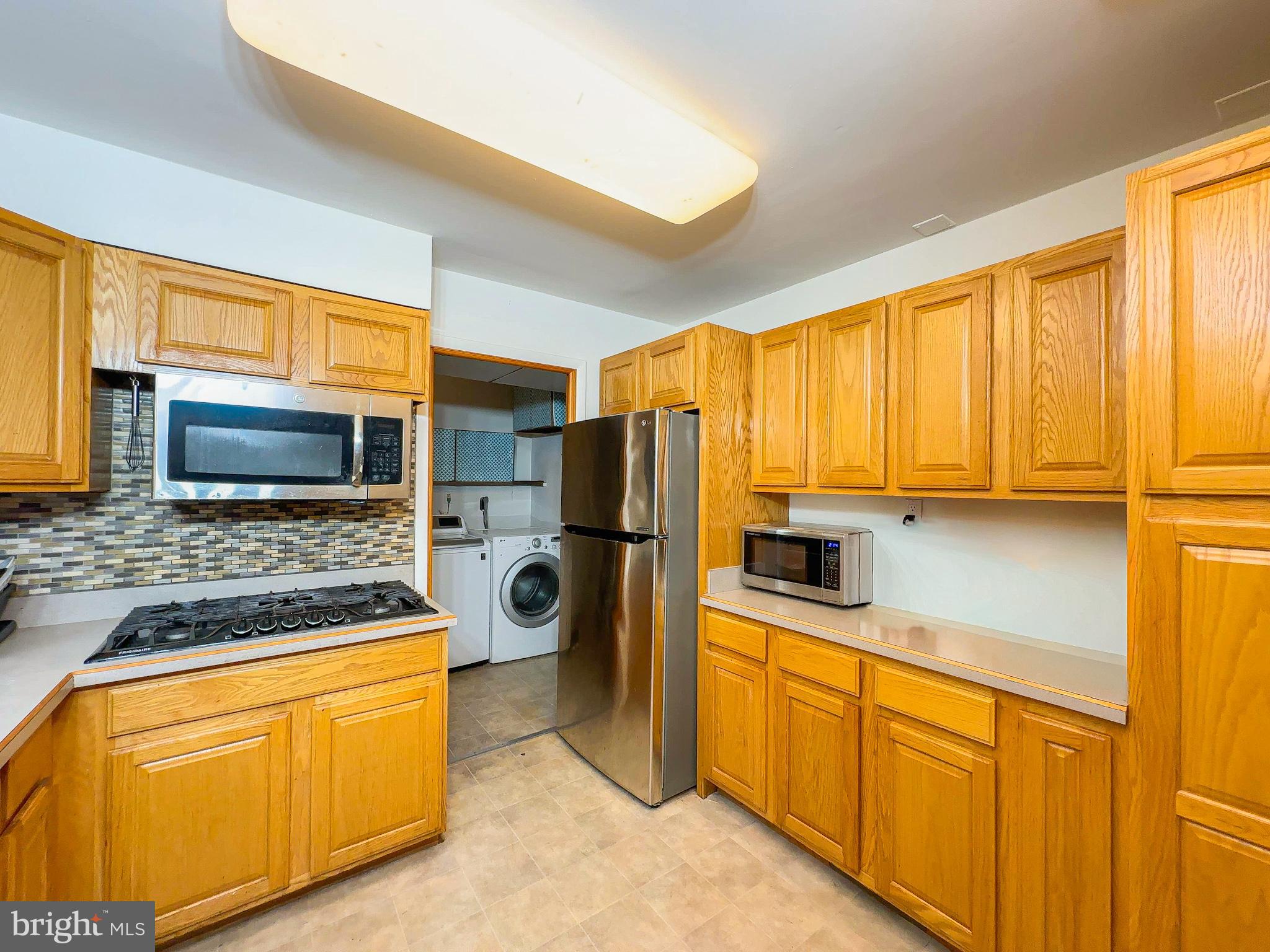 Real estate listing preview #23