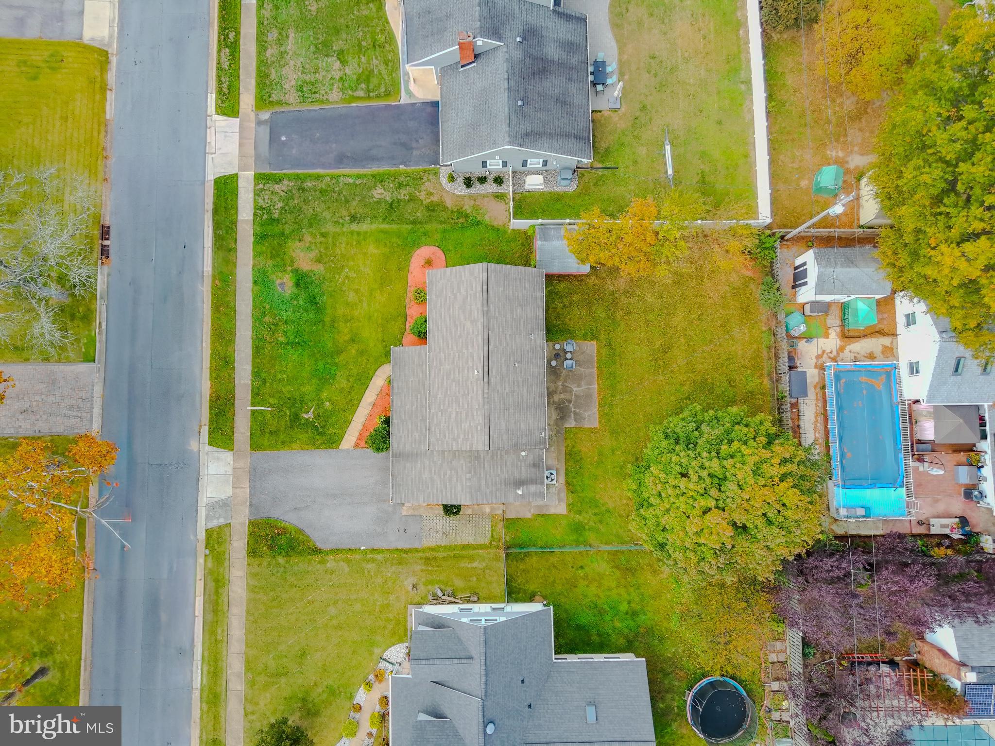 Real estate listing preview #12