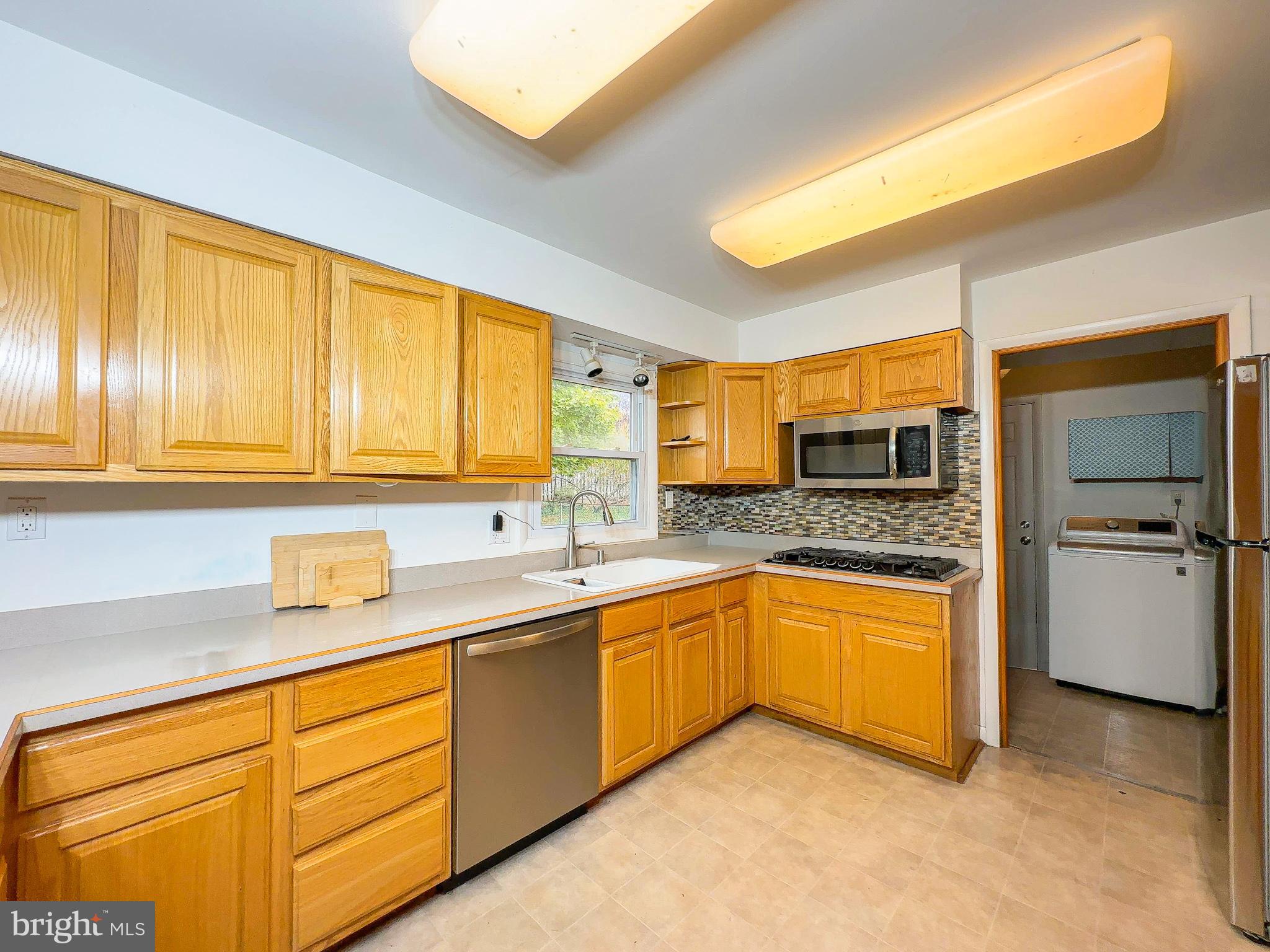 Real estate listing preview #22