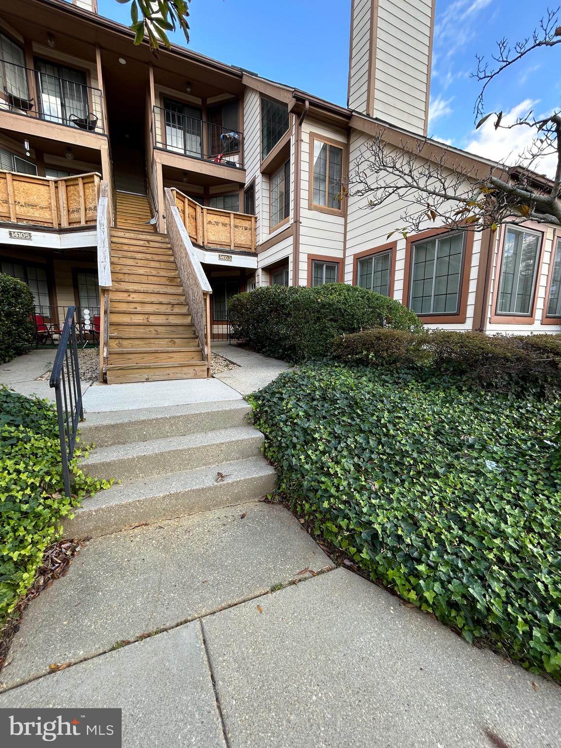 Real estate listing preview #1