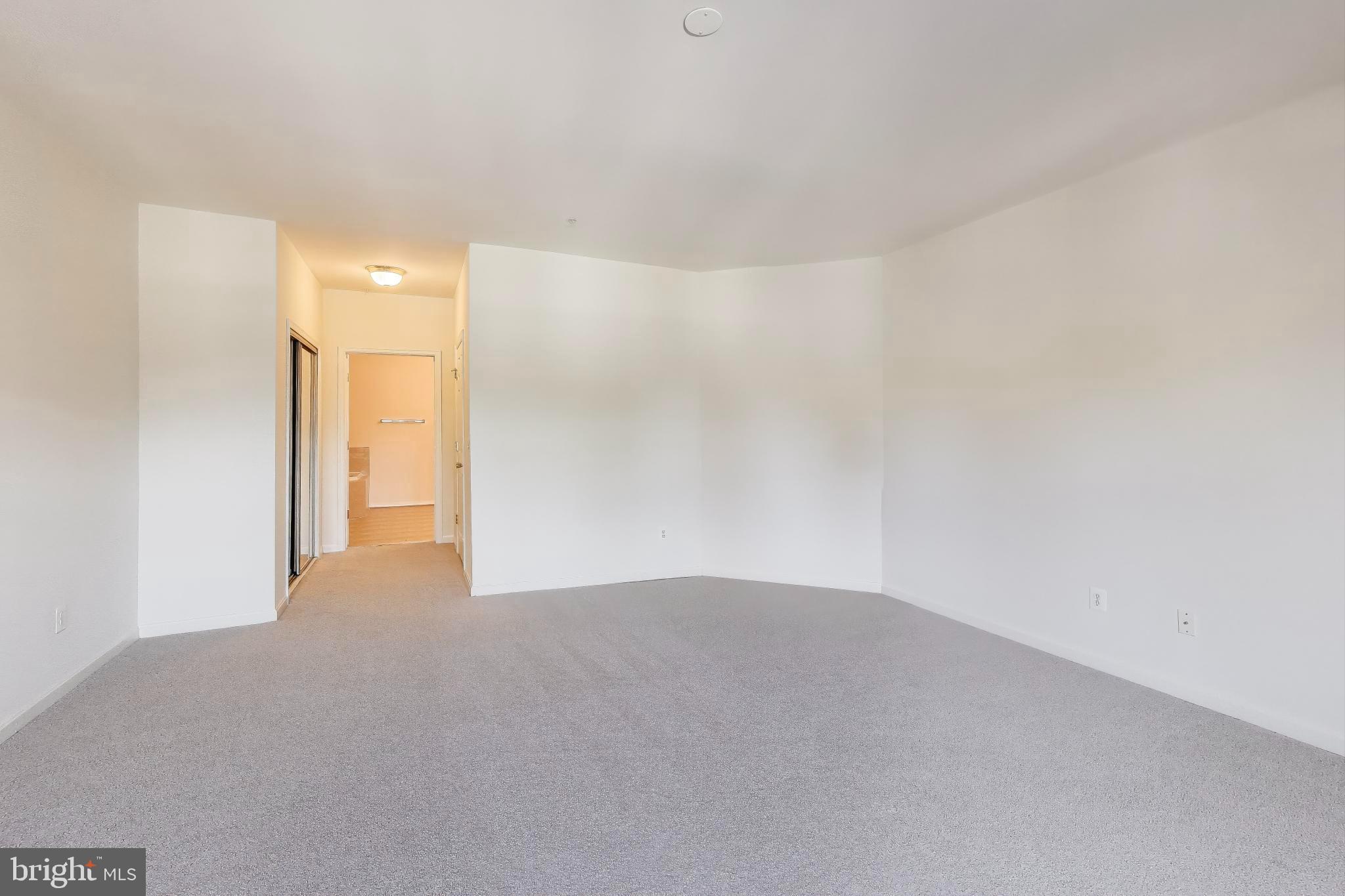 Real estate listing preview #15