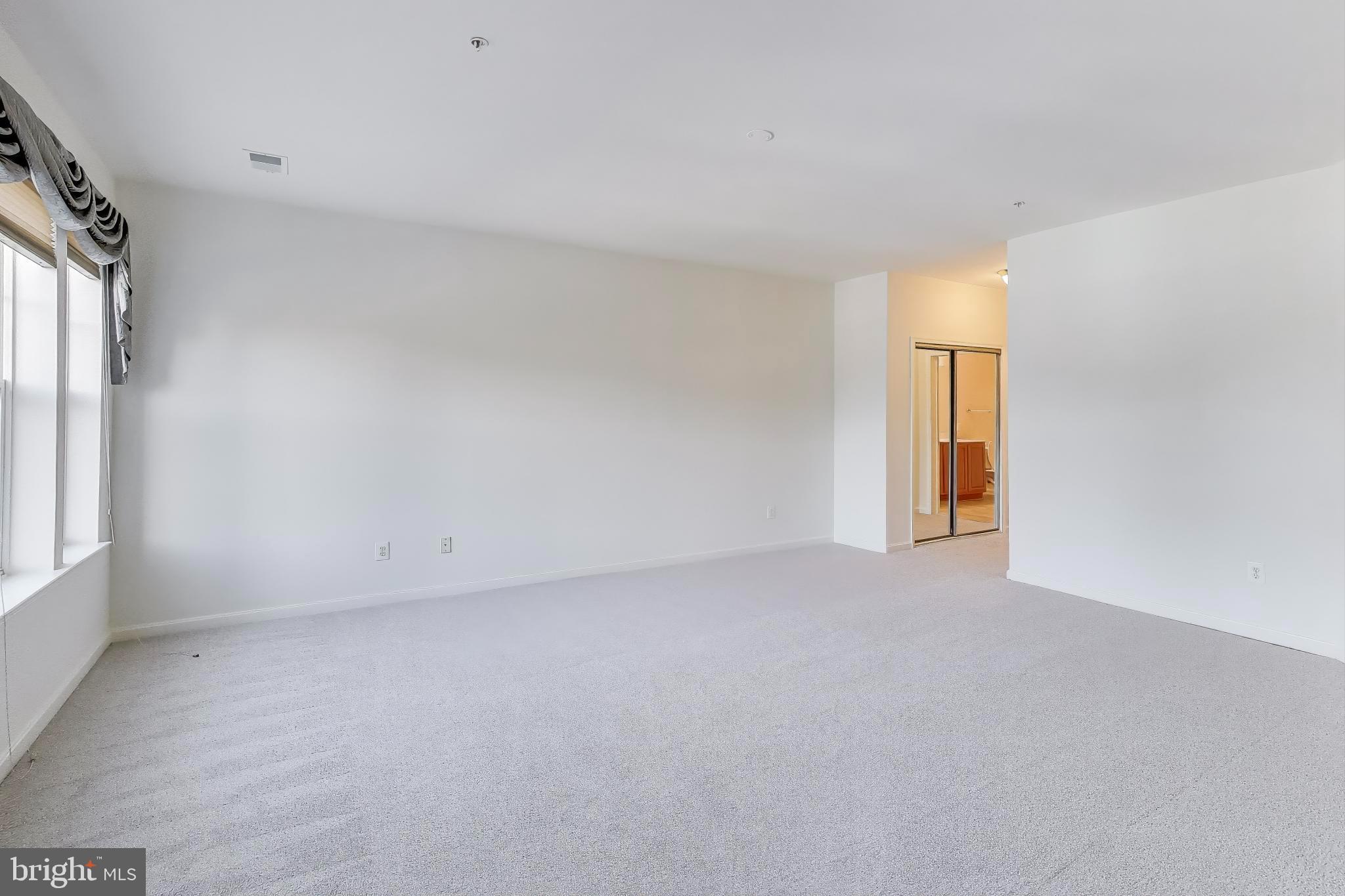 Real estate listing preview #13