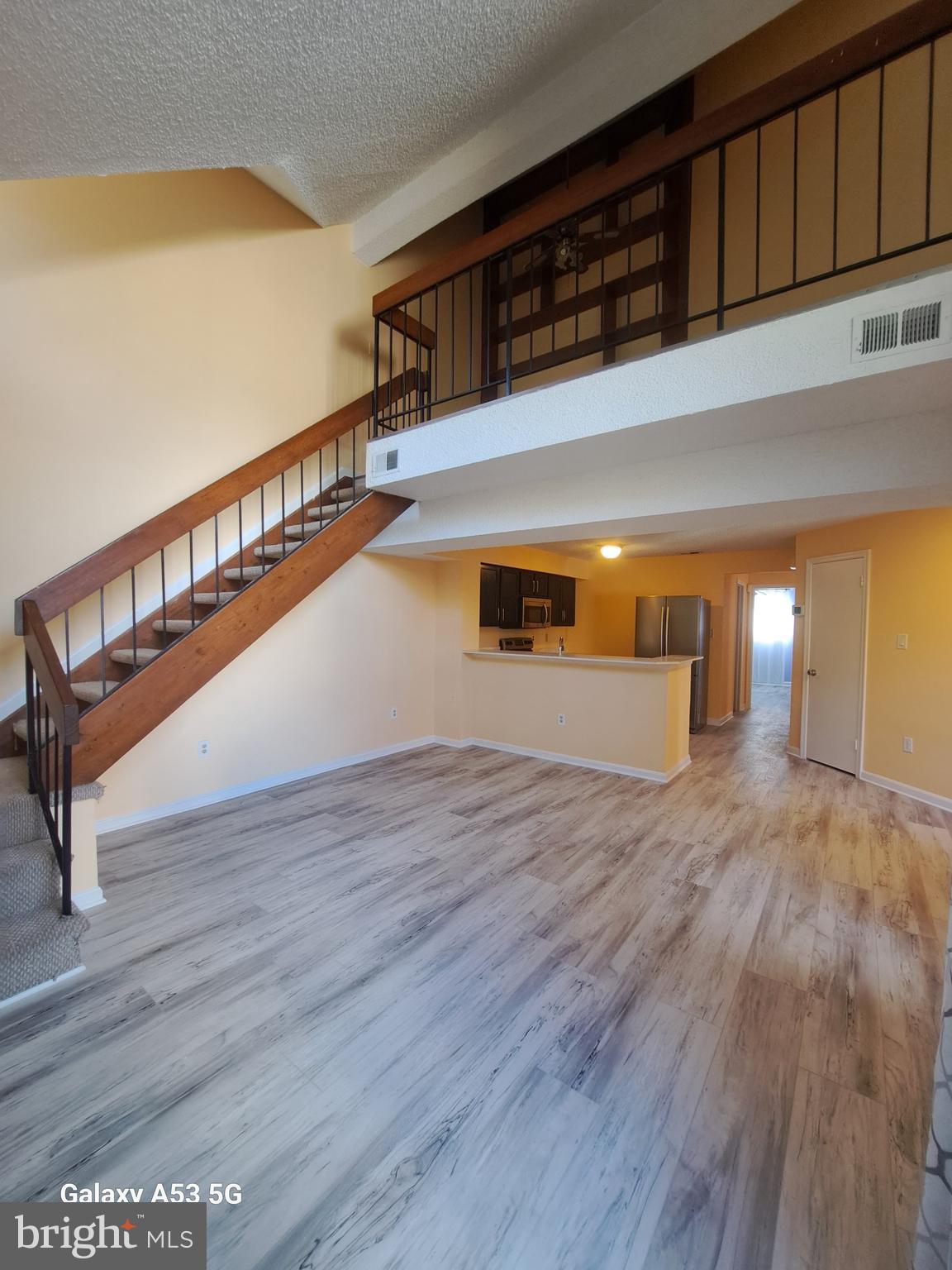 Real estate listing preview #5