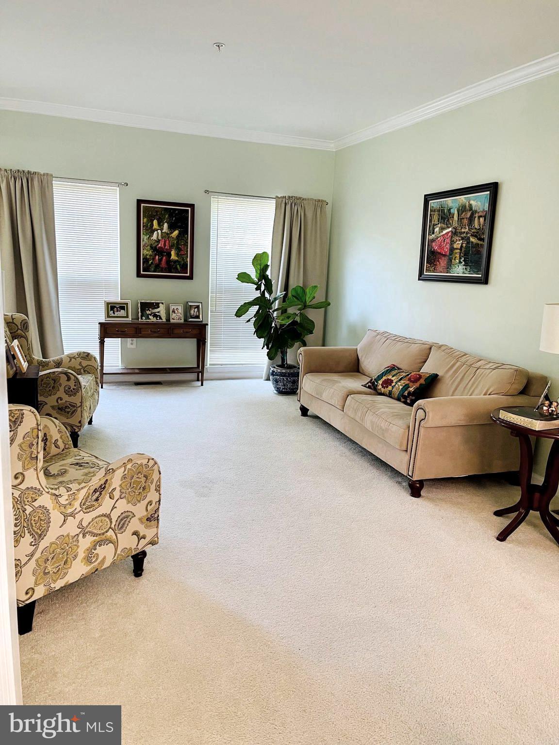 Real estate listing preview #9