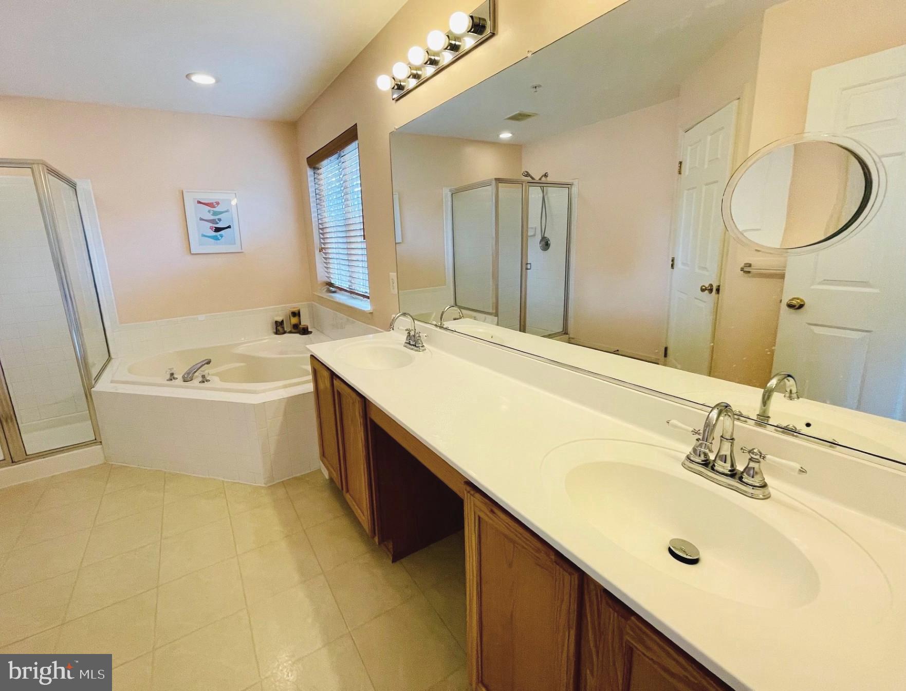 Real estate listing preview #18