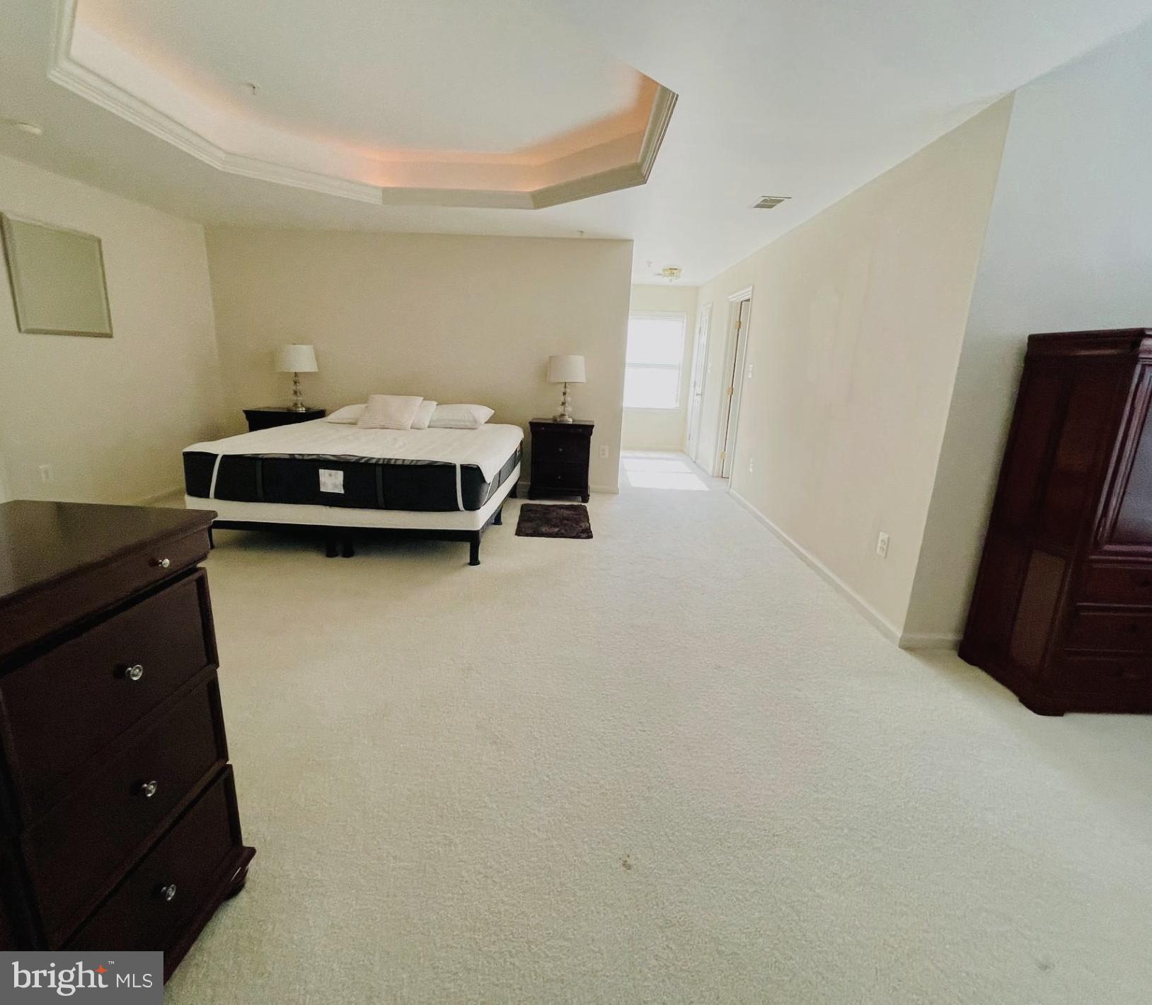 Real estate listing preview #16