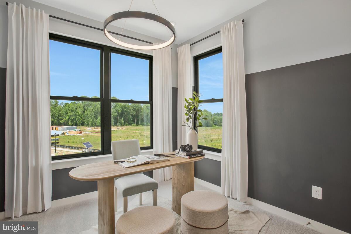 Real estate listing preview #8