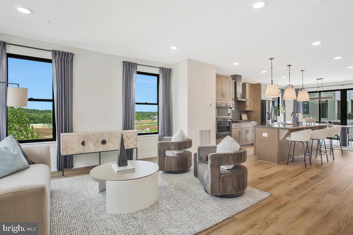 Real estate listing preview #5