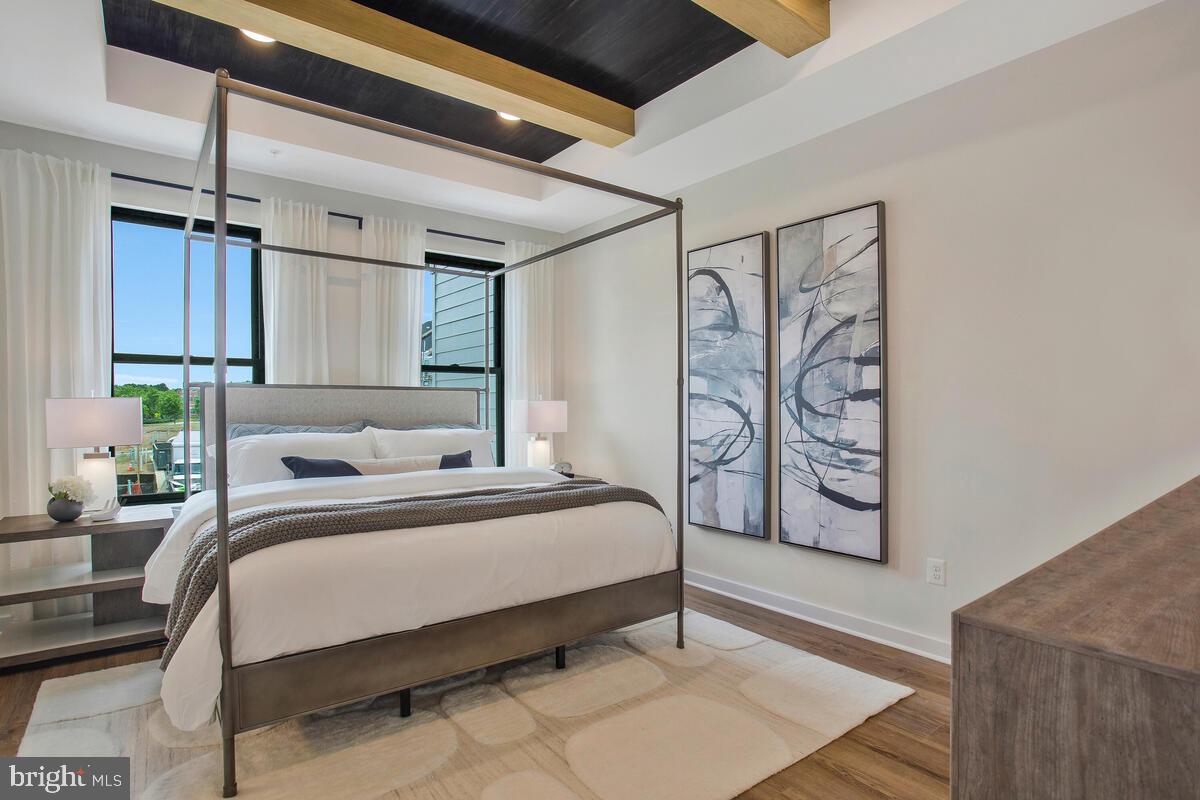 Real estate listing preview #10