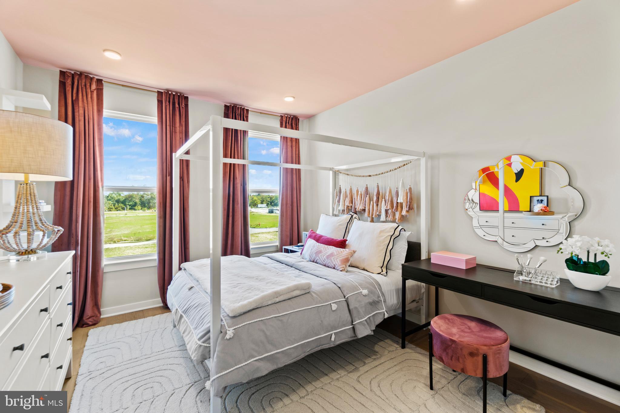 Real estate listing preview #11