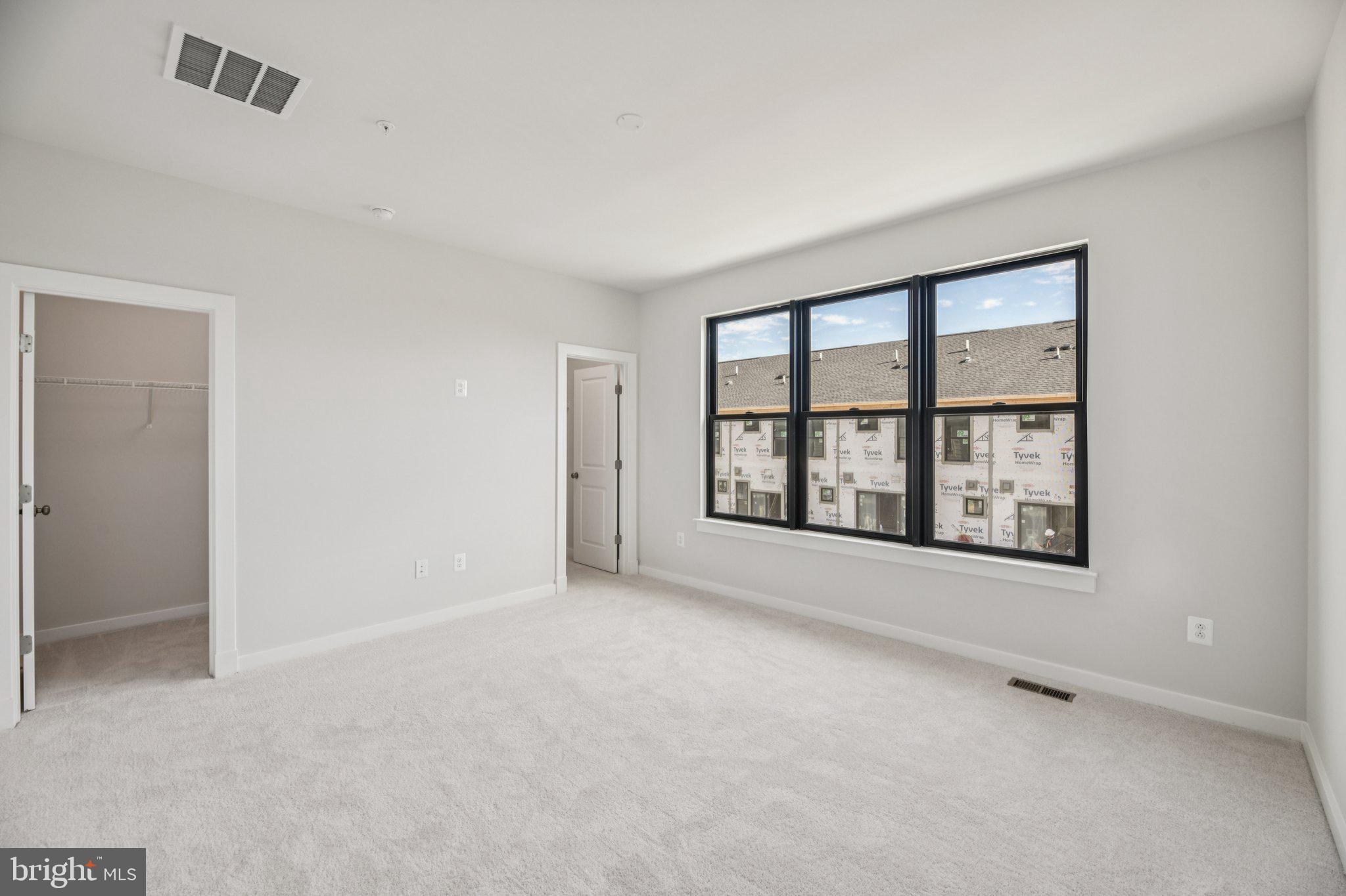 Real estate listing preview #26