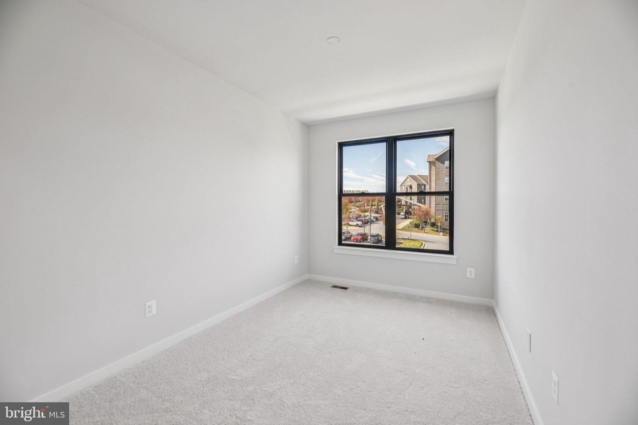 Real estate listing preview #20