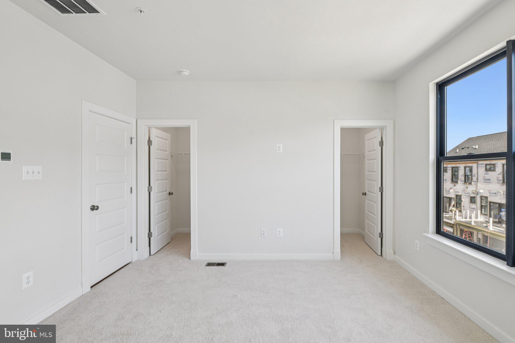 Real estate listing preview #25