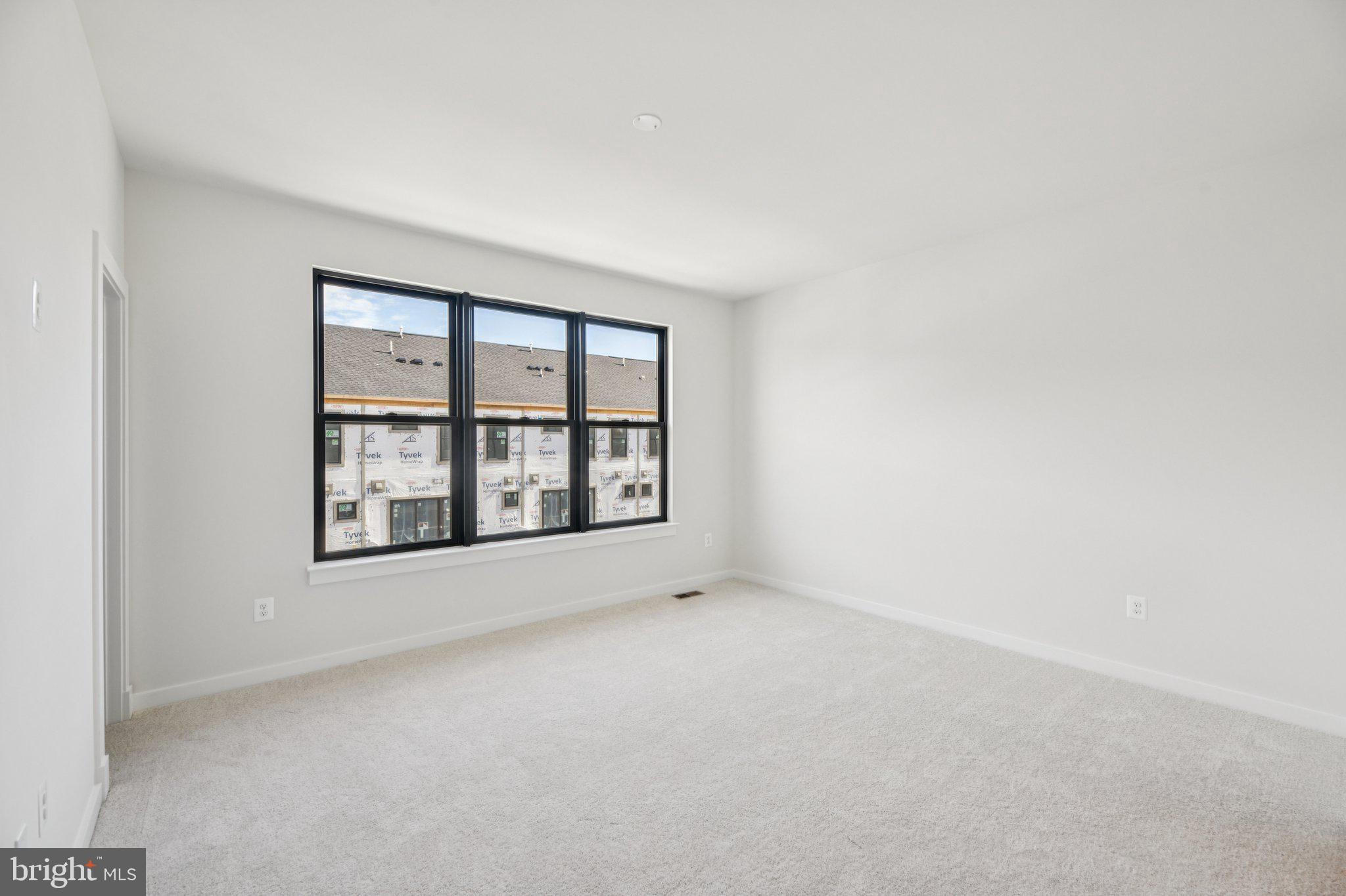 Real estate listing preview #28