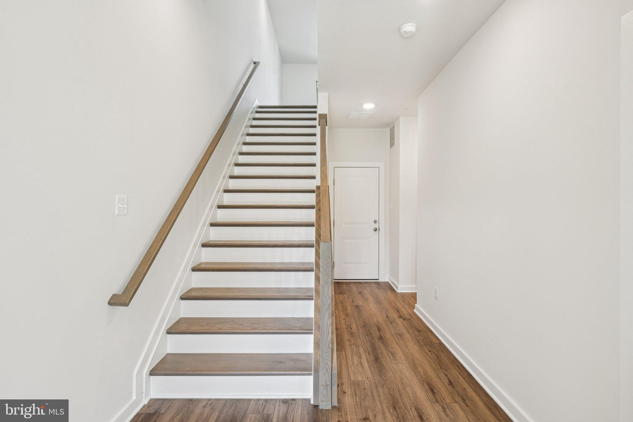 Real estate listing preview #30