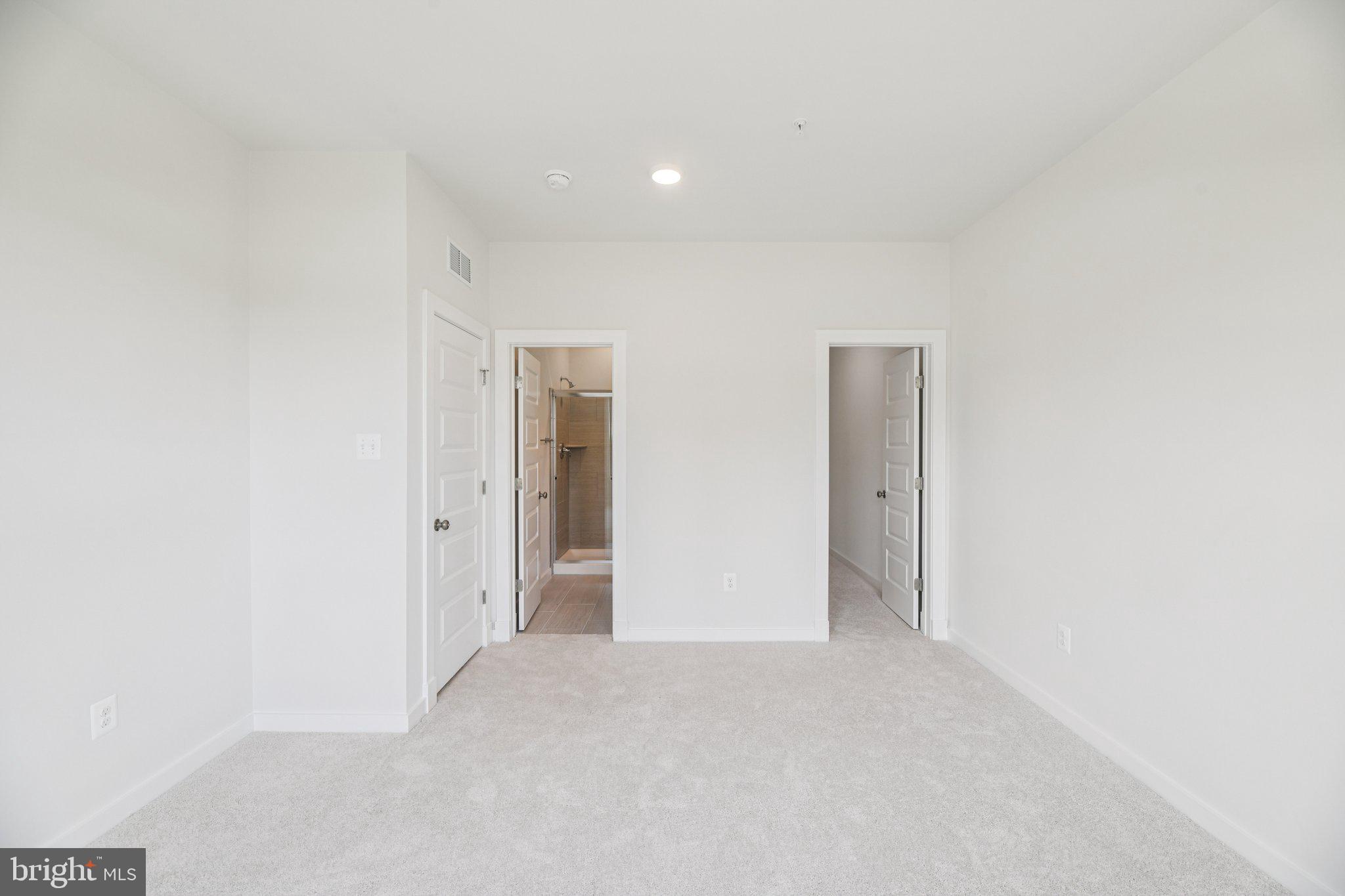 Real estate listing preview #33