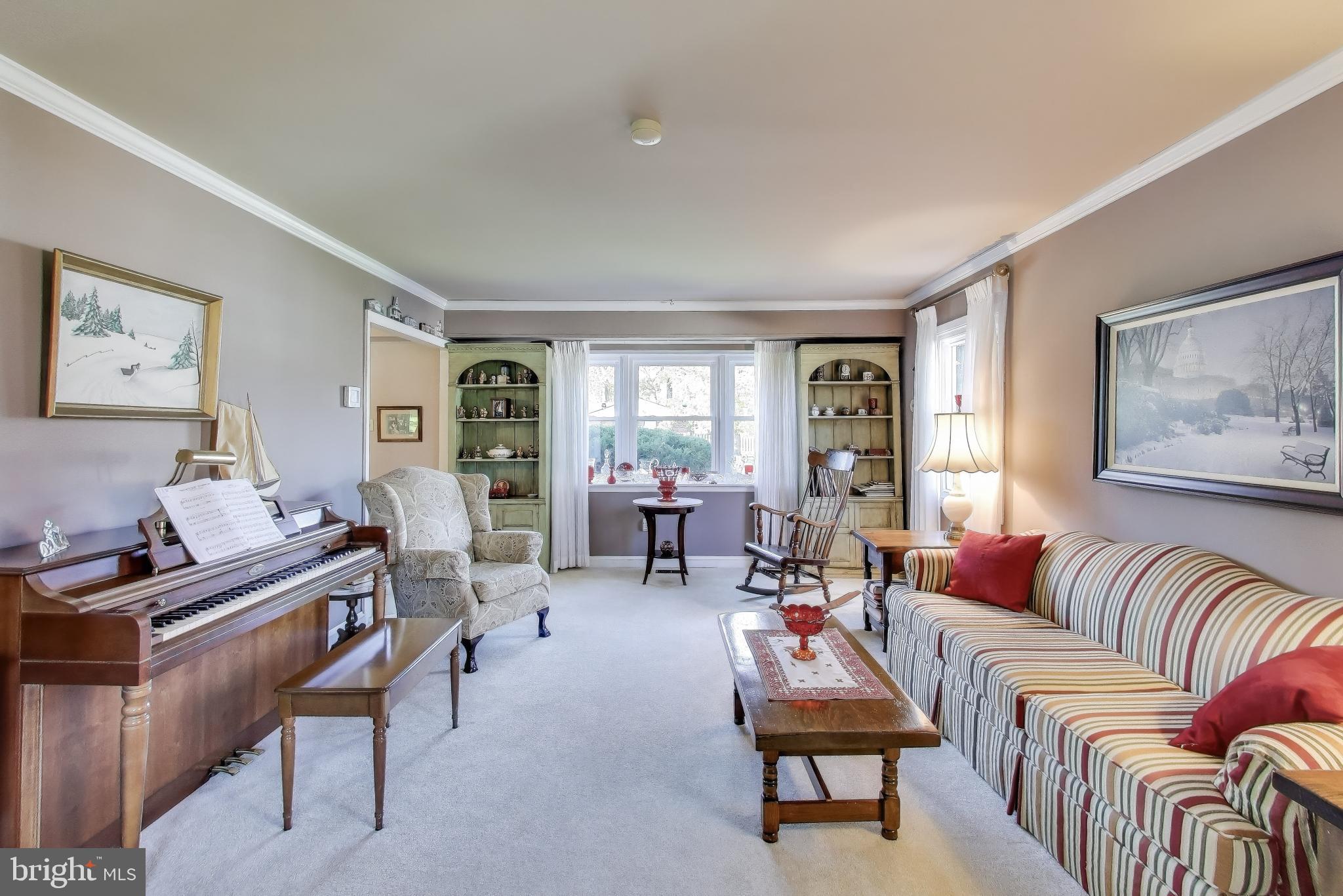 Real estate listing preview #2