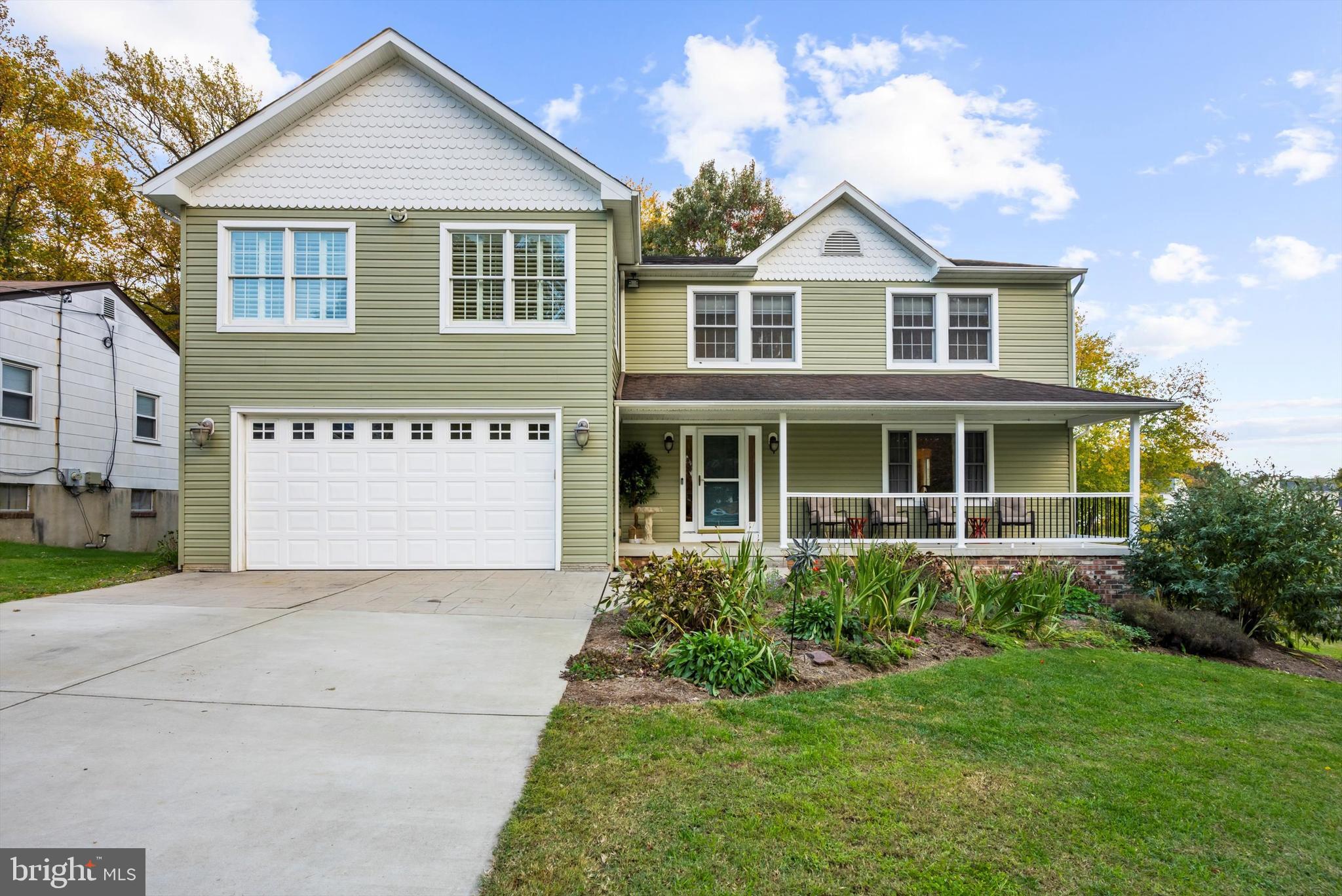 Real estate listing preview #2