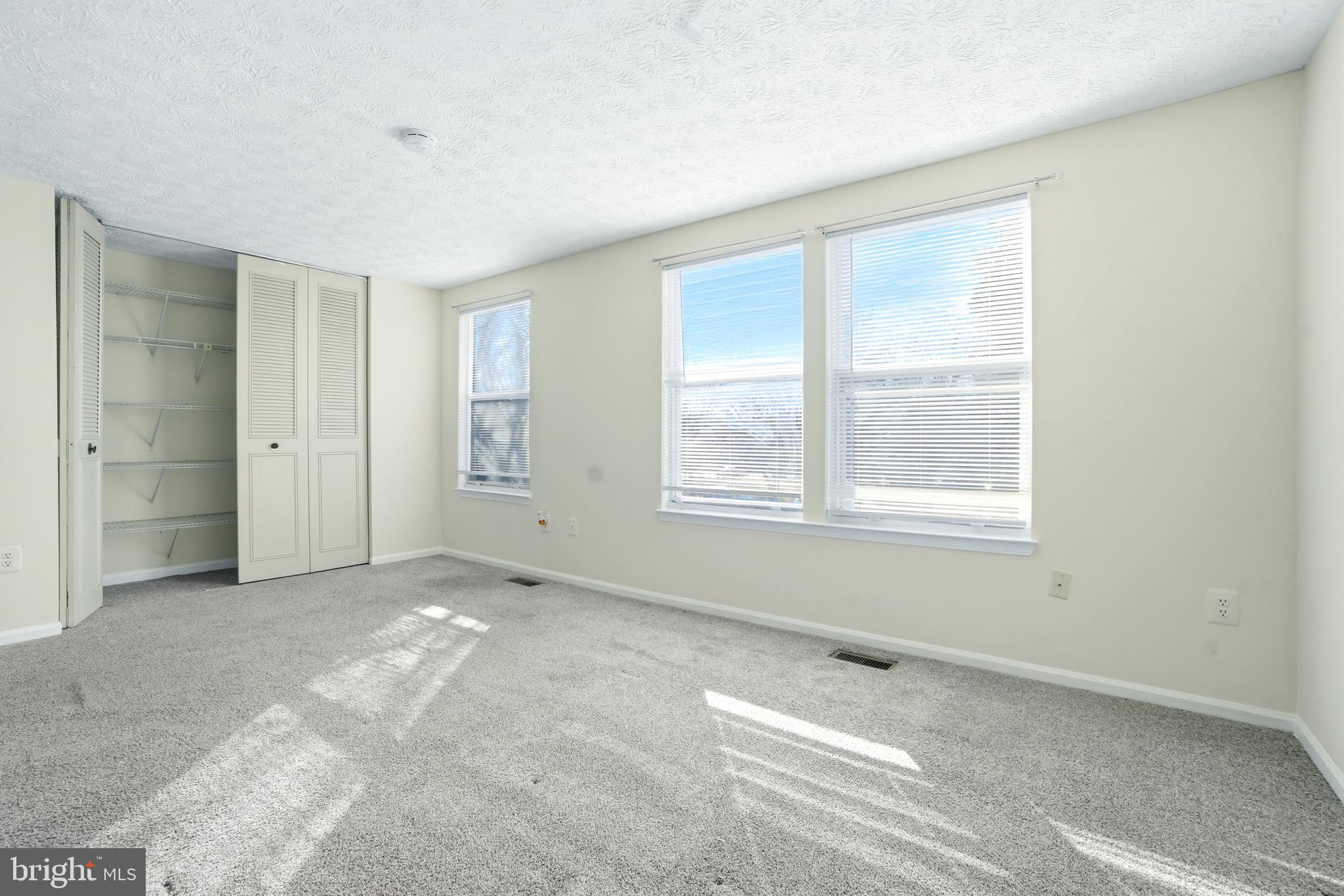 Real estate listing preview #23