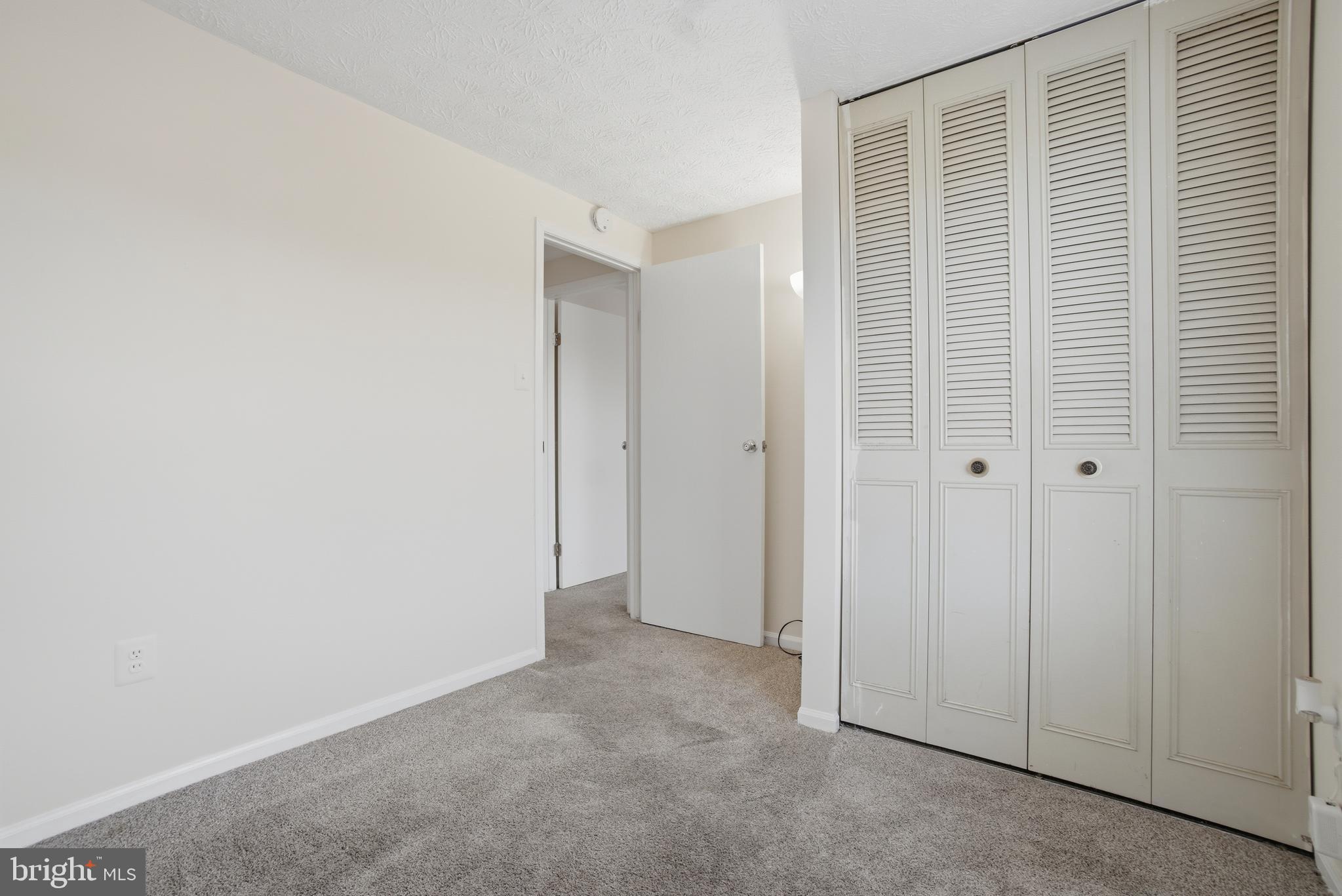 Real estate listing preview #28